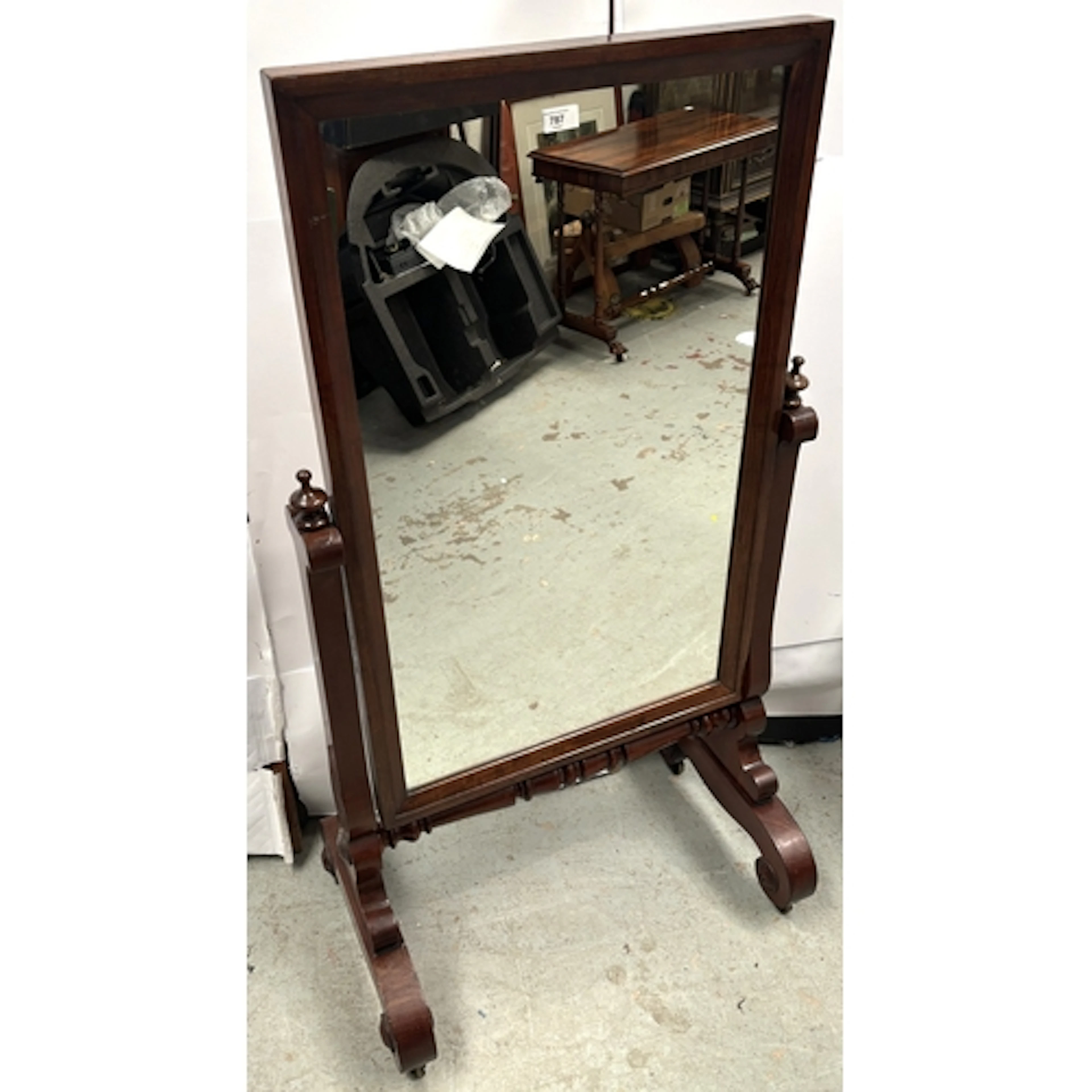 Victorian mahogany cheval mirror, 70cm width x 133cm height.