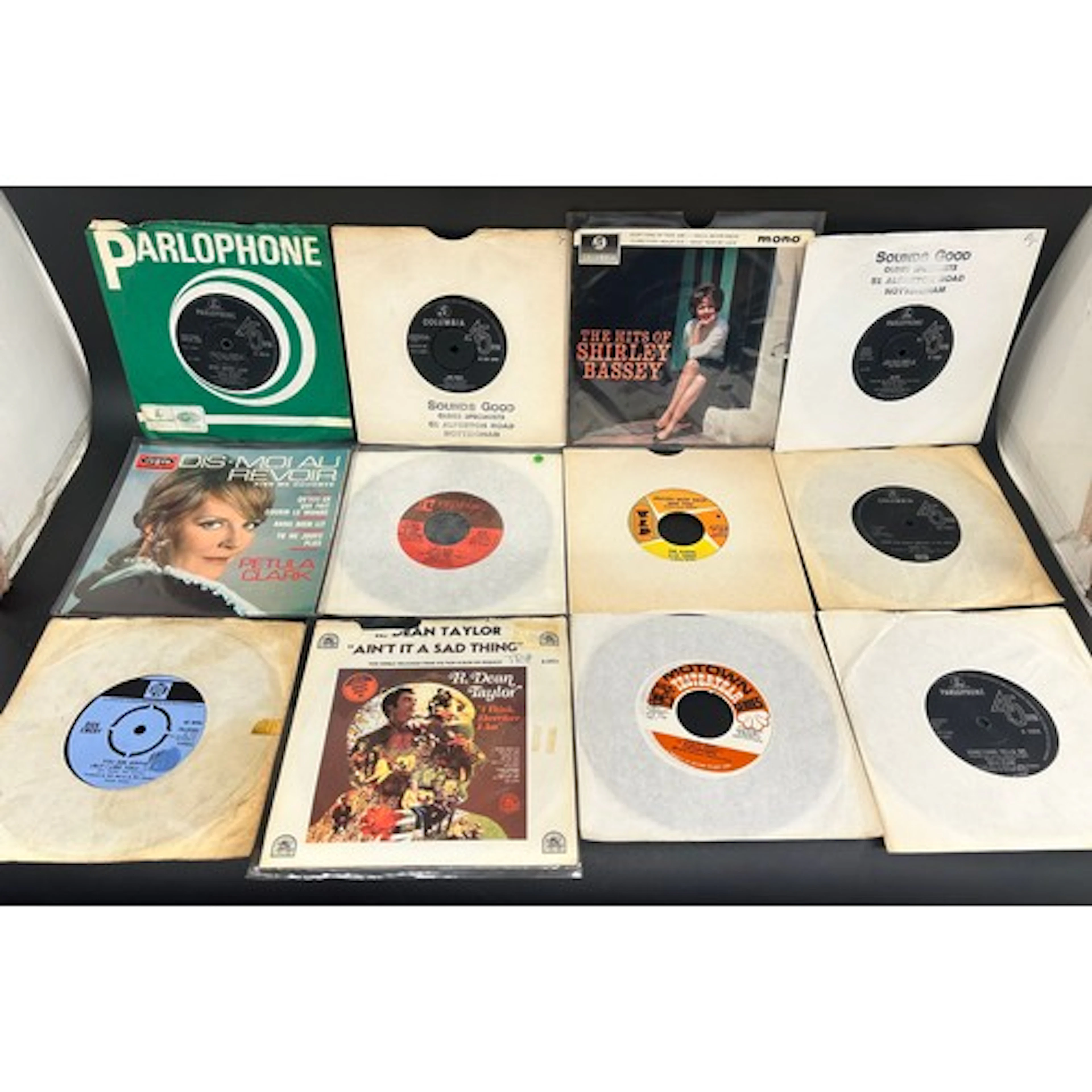 Collection of assorted 45rpm singles 60s / 70s / 80s, to inc...