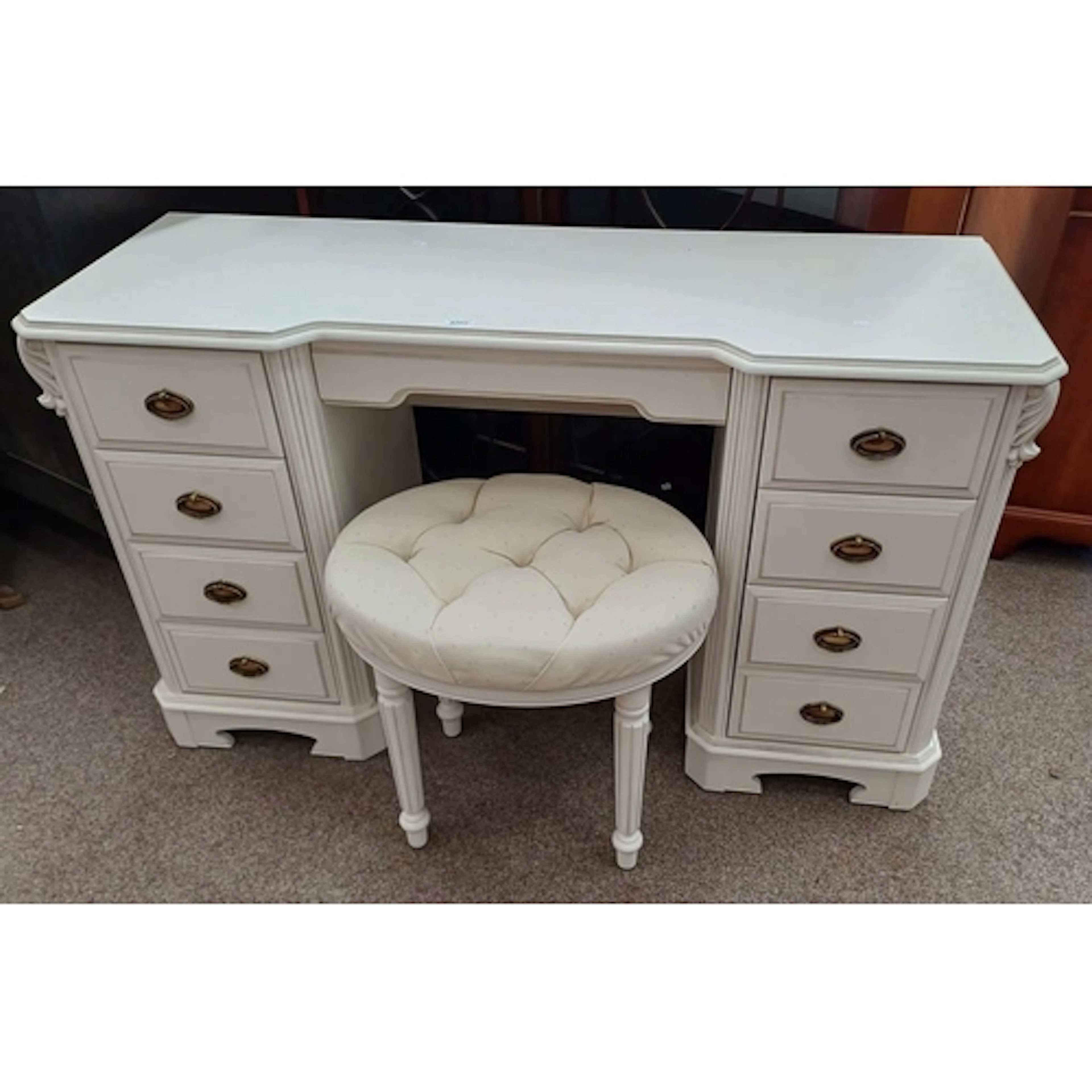 19TH CENTURY STYLE CREAM DRESSING TABLE WITH 8 DRAWERS & STO...