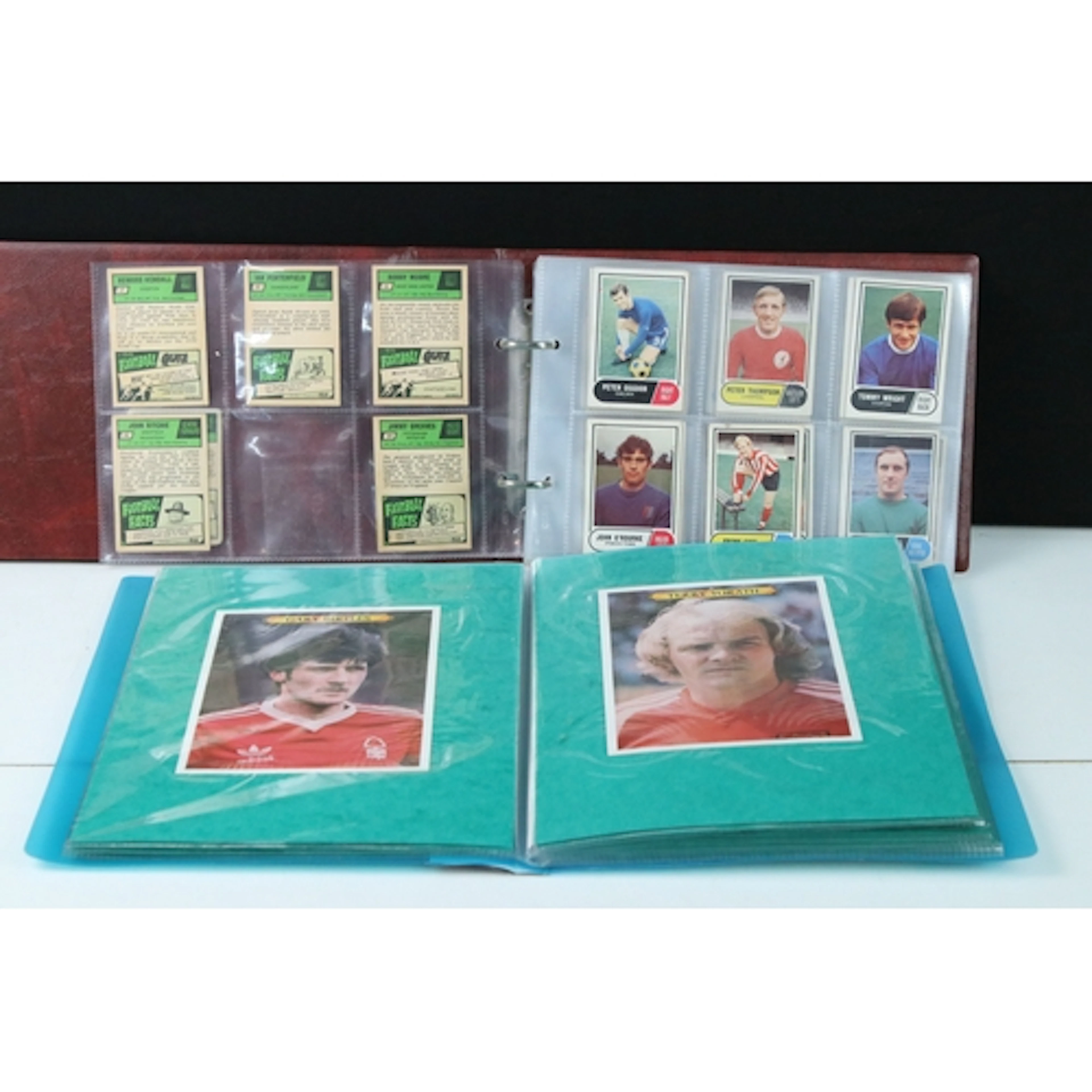 Cigarette Cards - A large collection of A&BC Football cards ...