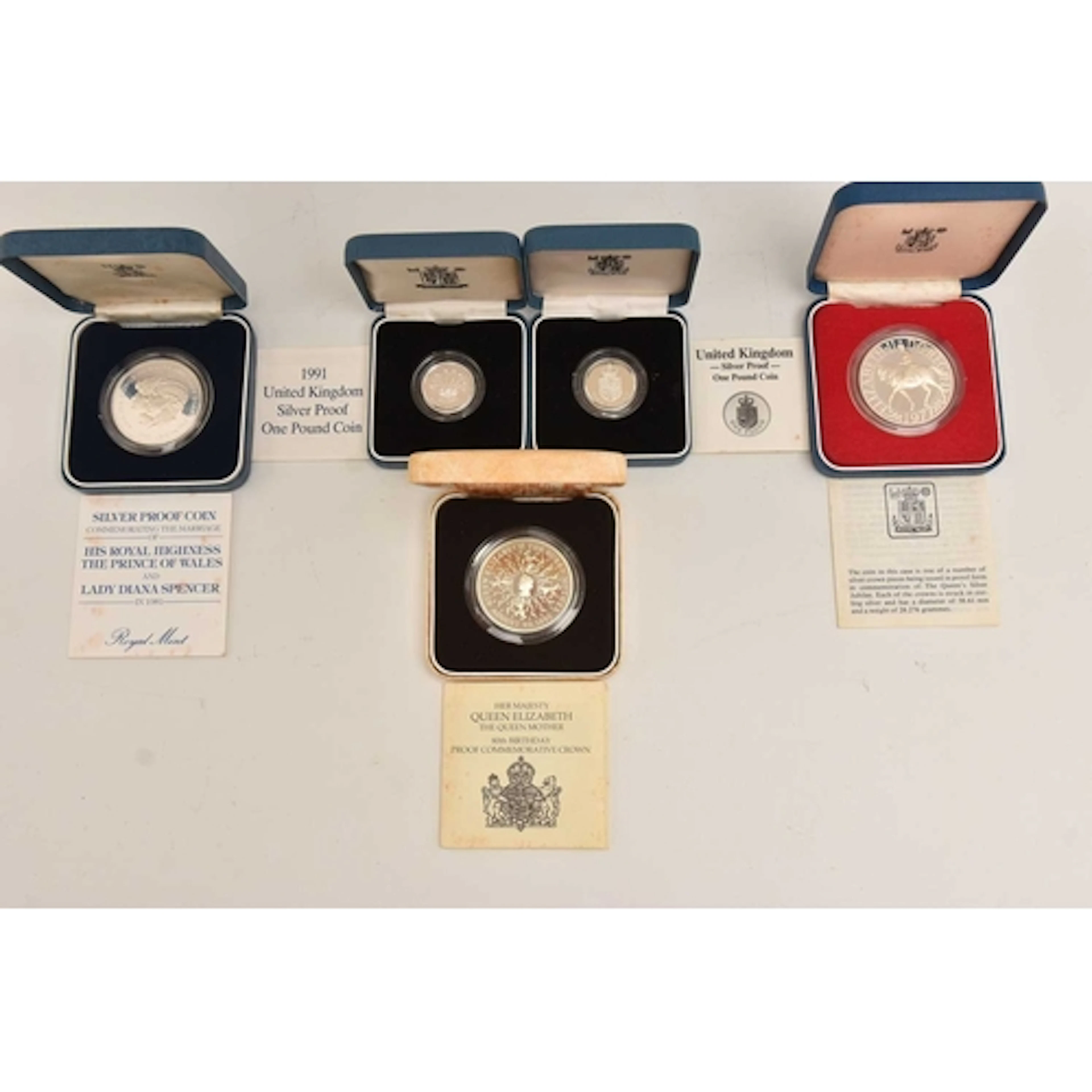 Silver. A 1977 QE11 Silver Jubilee Crown in sterling silver ...