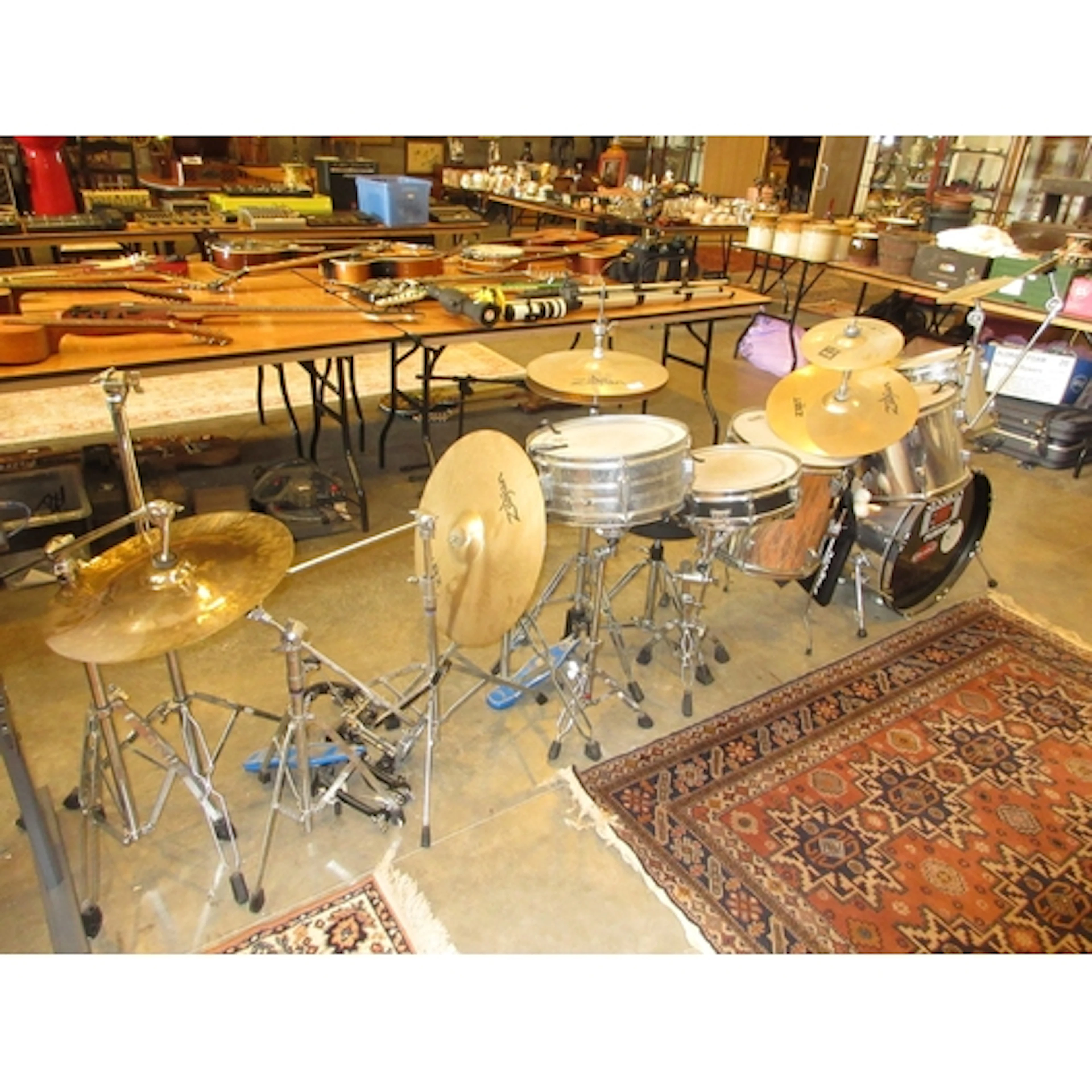 Drums, Cymbals, Stool and Accessories