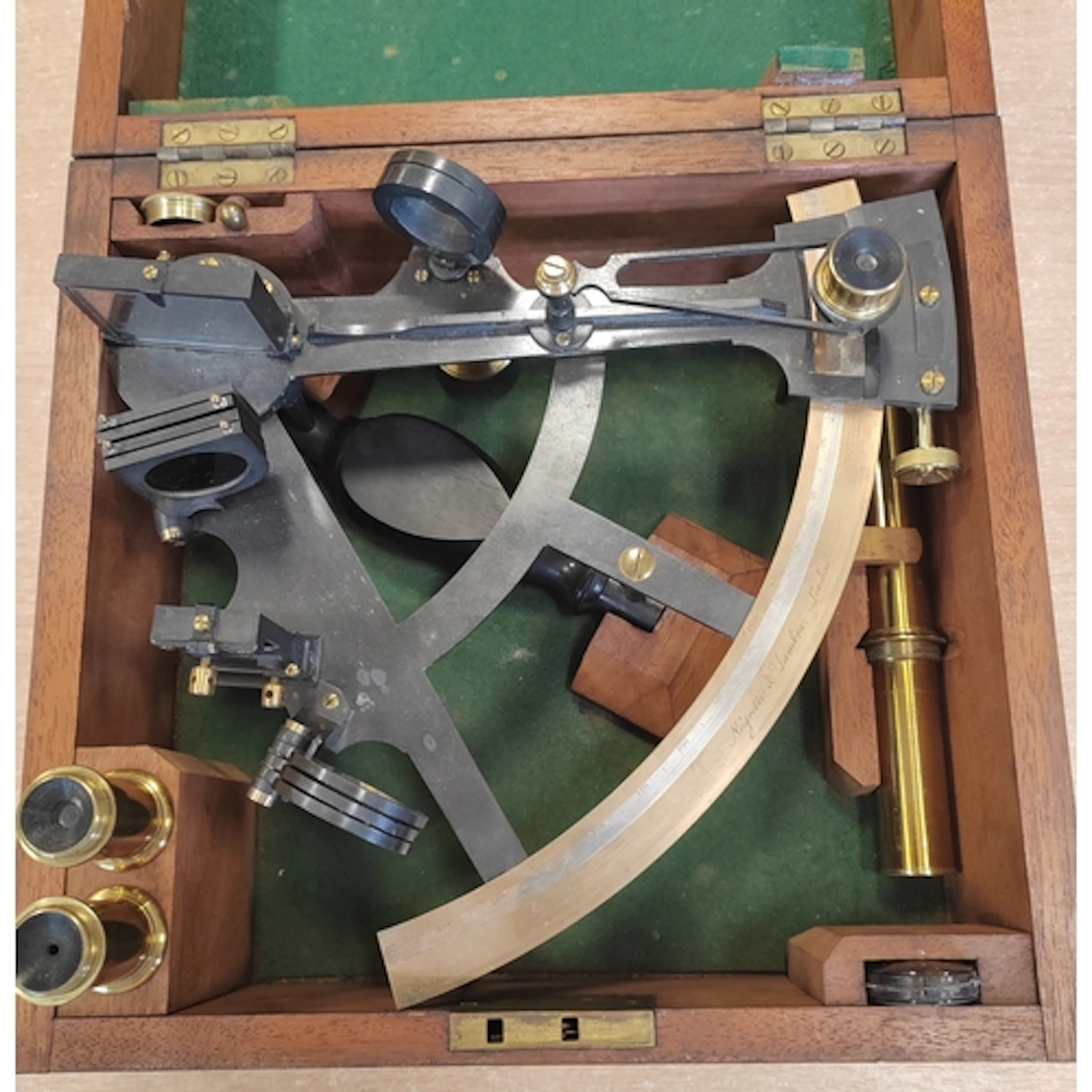 Negretti and Zambra London sextant presented in wooden box, ...