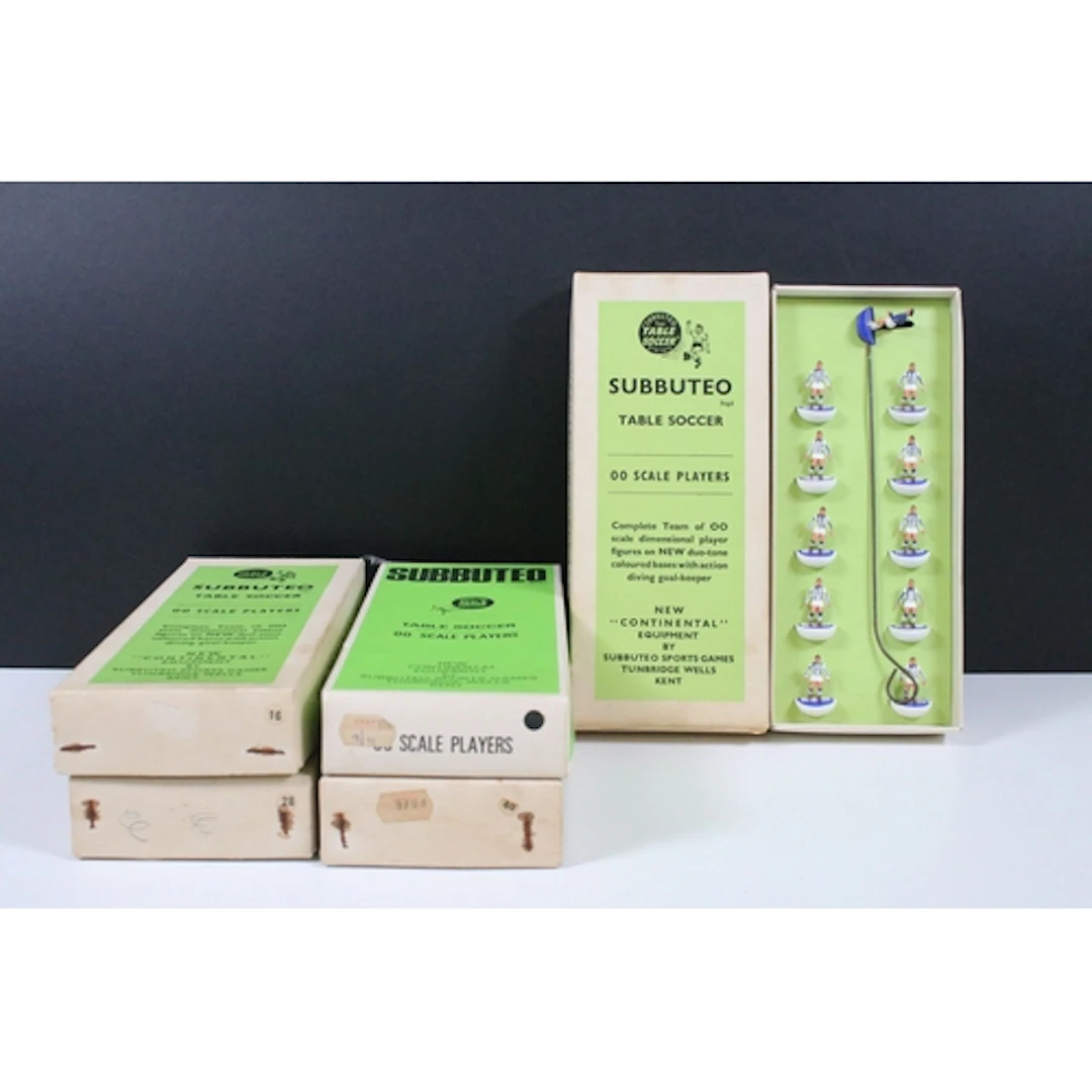 Subbuteo - Five boxed HW Subbuteo teams to include 16 The Ar...