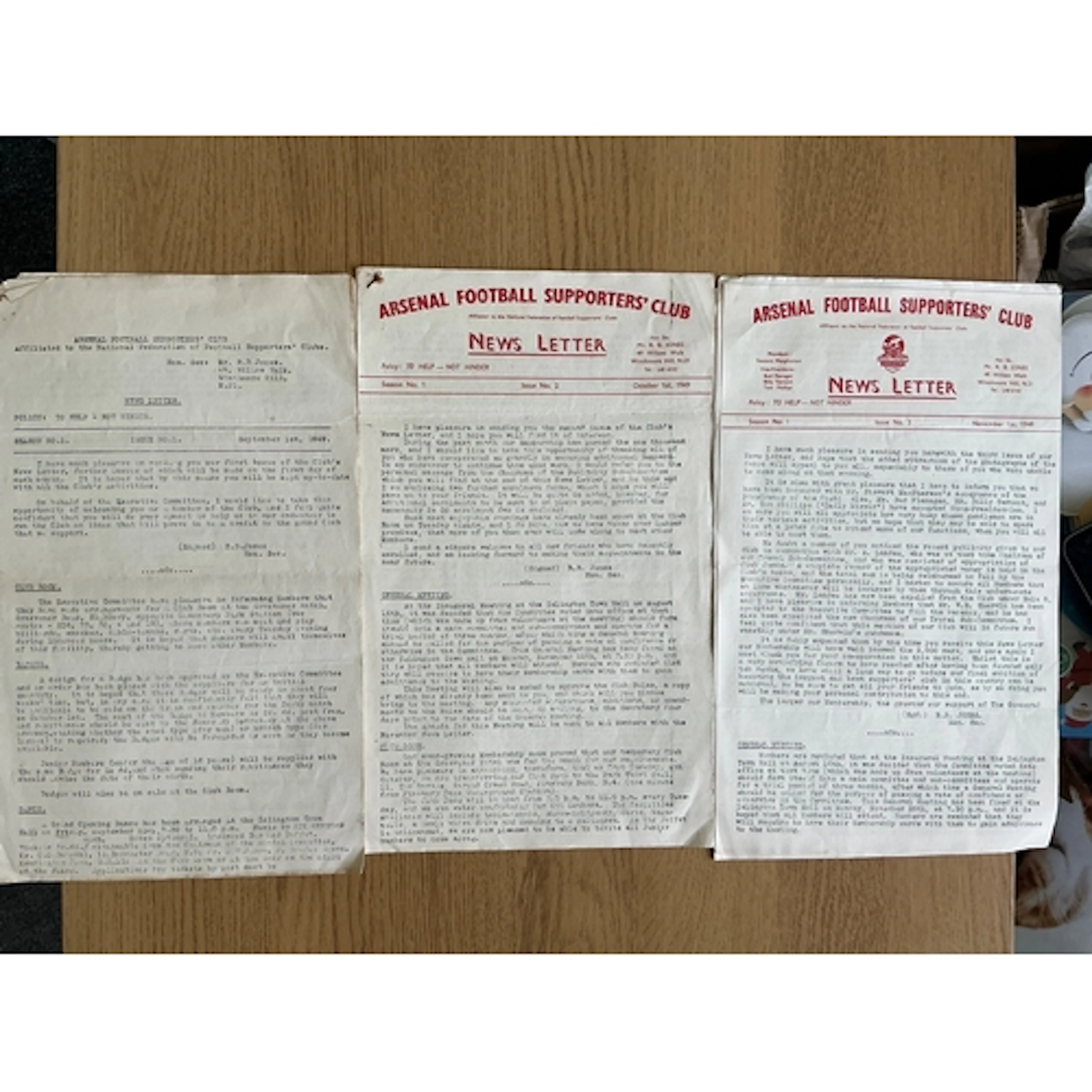 Arsenal Complete Gunflash Football Magazine Collection: Incl...