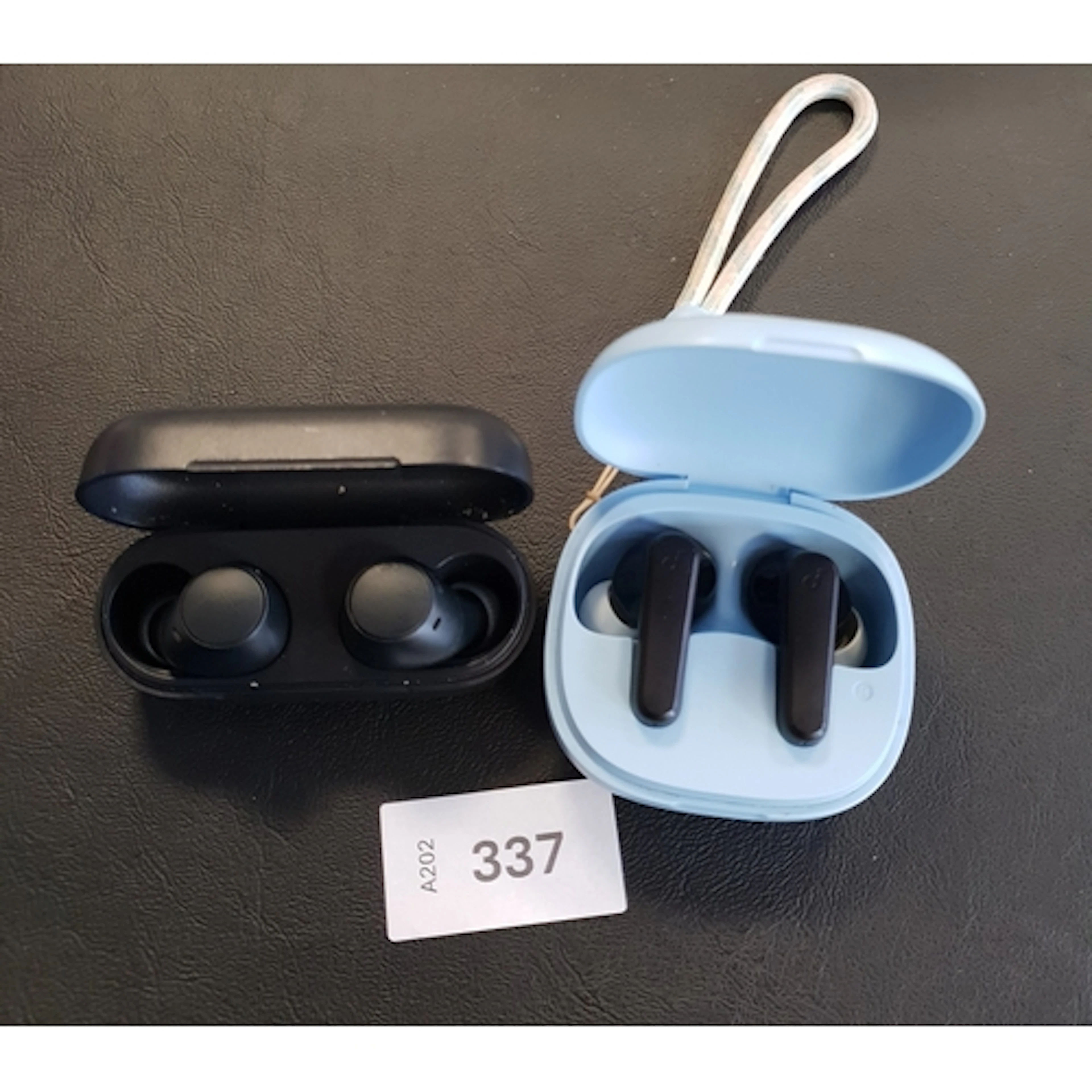 TWO PAIRS OF EARBUDS INC SONY AND SOUNDCORE P20i