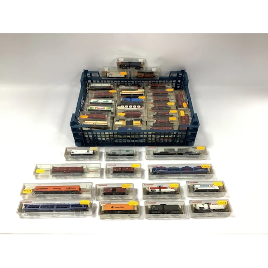 Approximately fifty-five boxed Fleischmann N gauge European ...