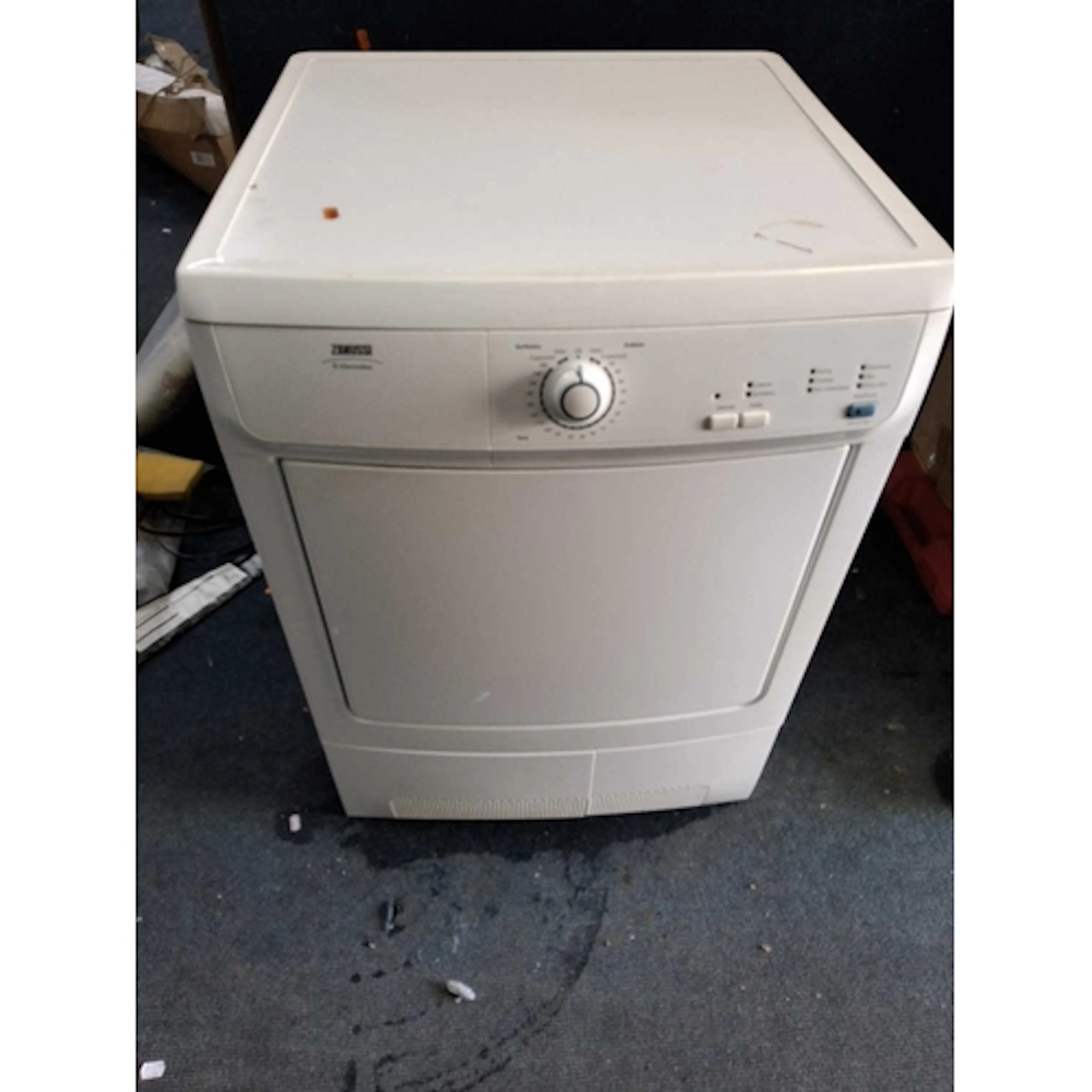 A ZANUSSI ZDC 46130W CONDENSER DRYER (PAT pass and working) ...