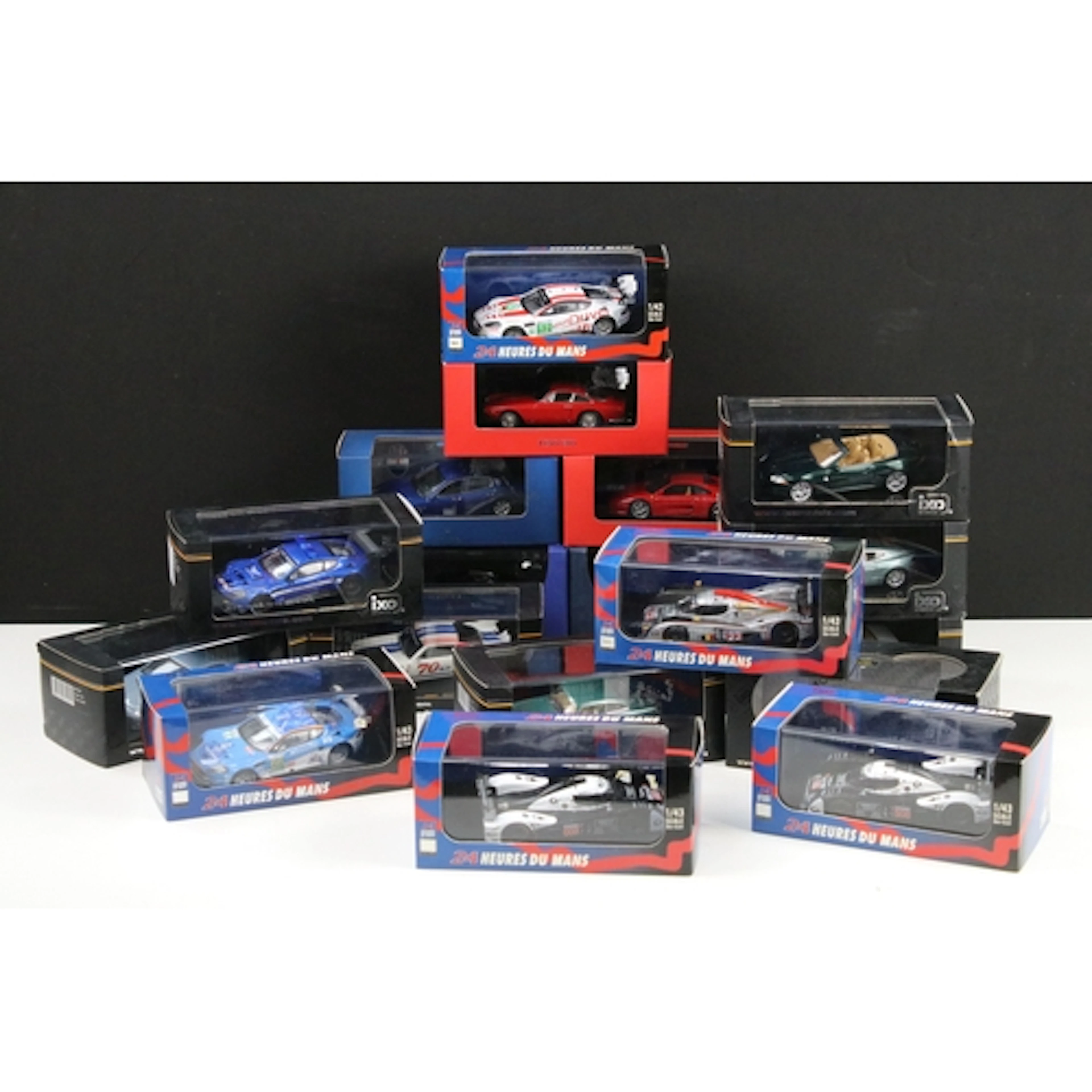 18 Boxed / cased 1/43 IXO diecast models to include 5 x 24 H...