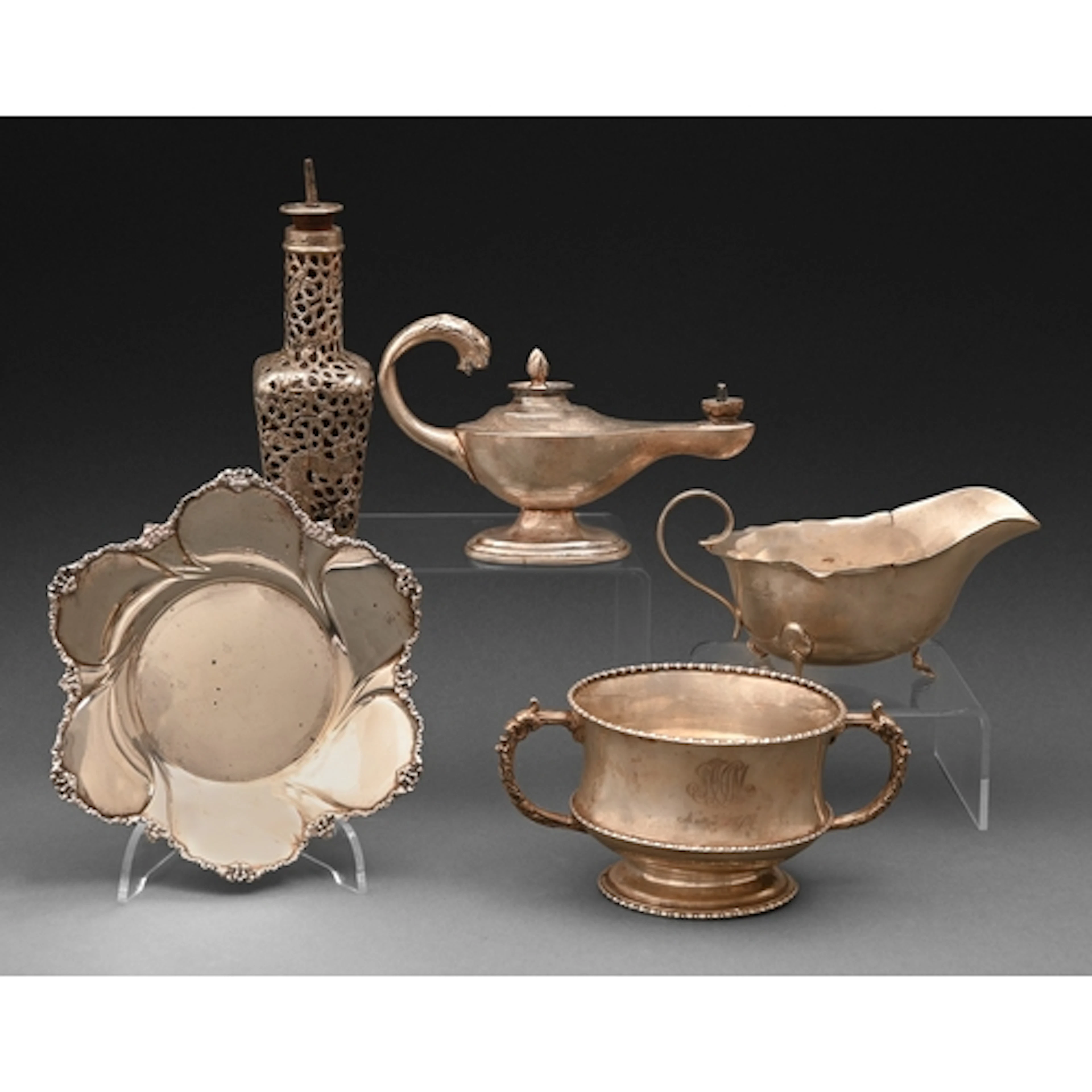 An Edwardian silver bowl, with grotesque mask handles, 15cm ...