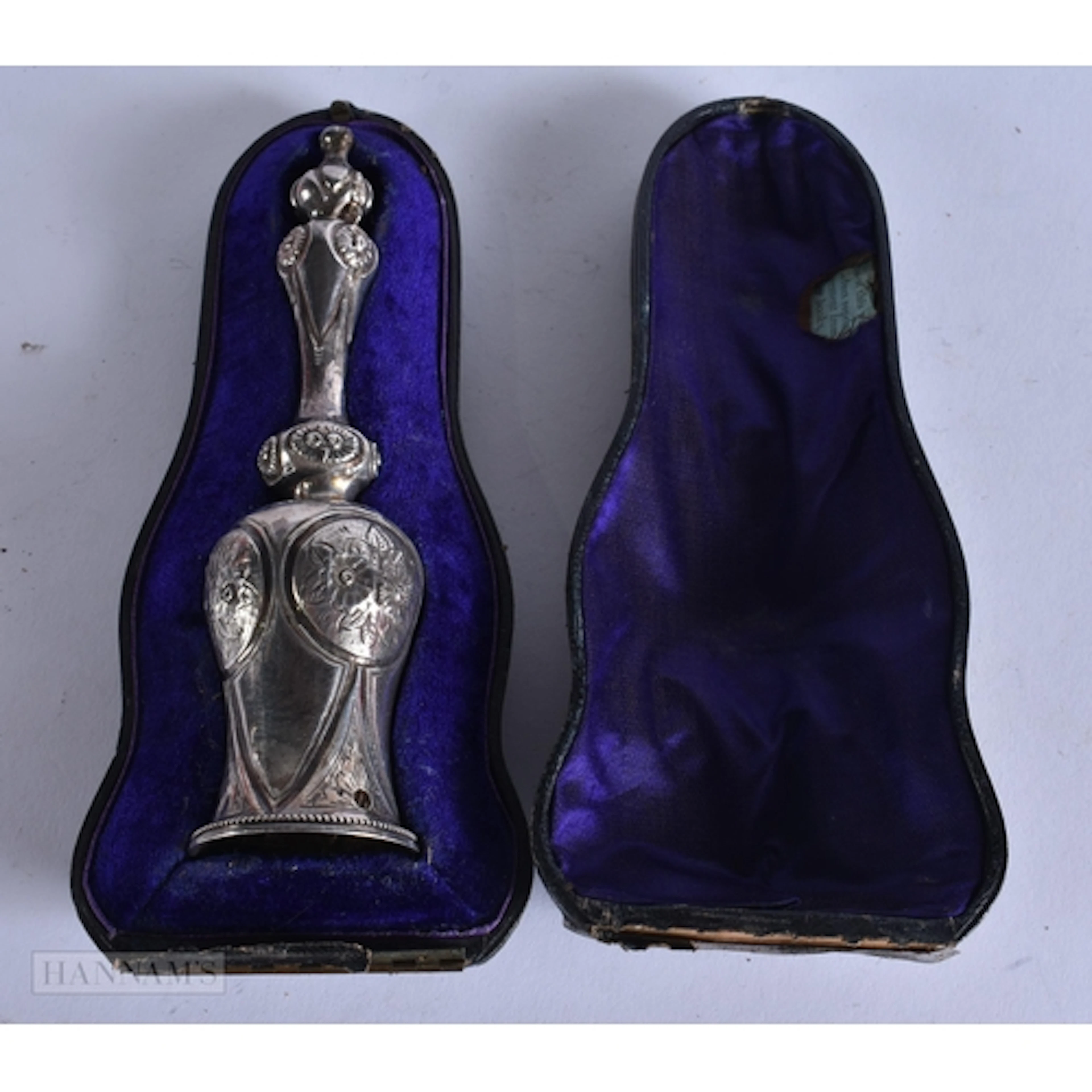 A BOXED ANTIQUE SILVER POSY HOLDER. 40 grams. 14 cm high.