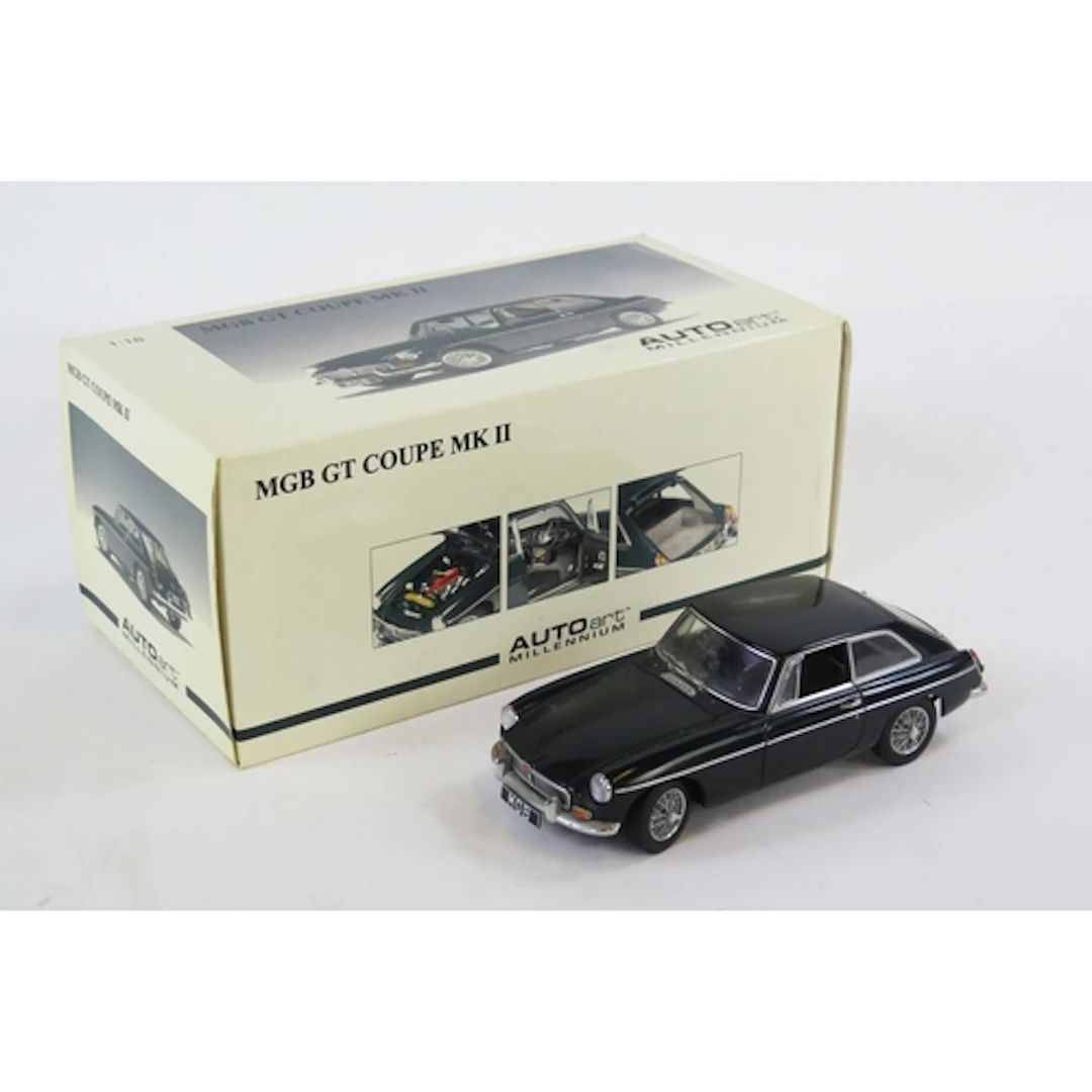 AUTOart Millennium 1:18 MGB GT Coupe Mk II in black - genera...
