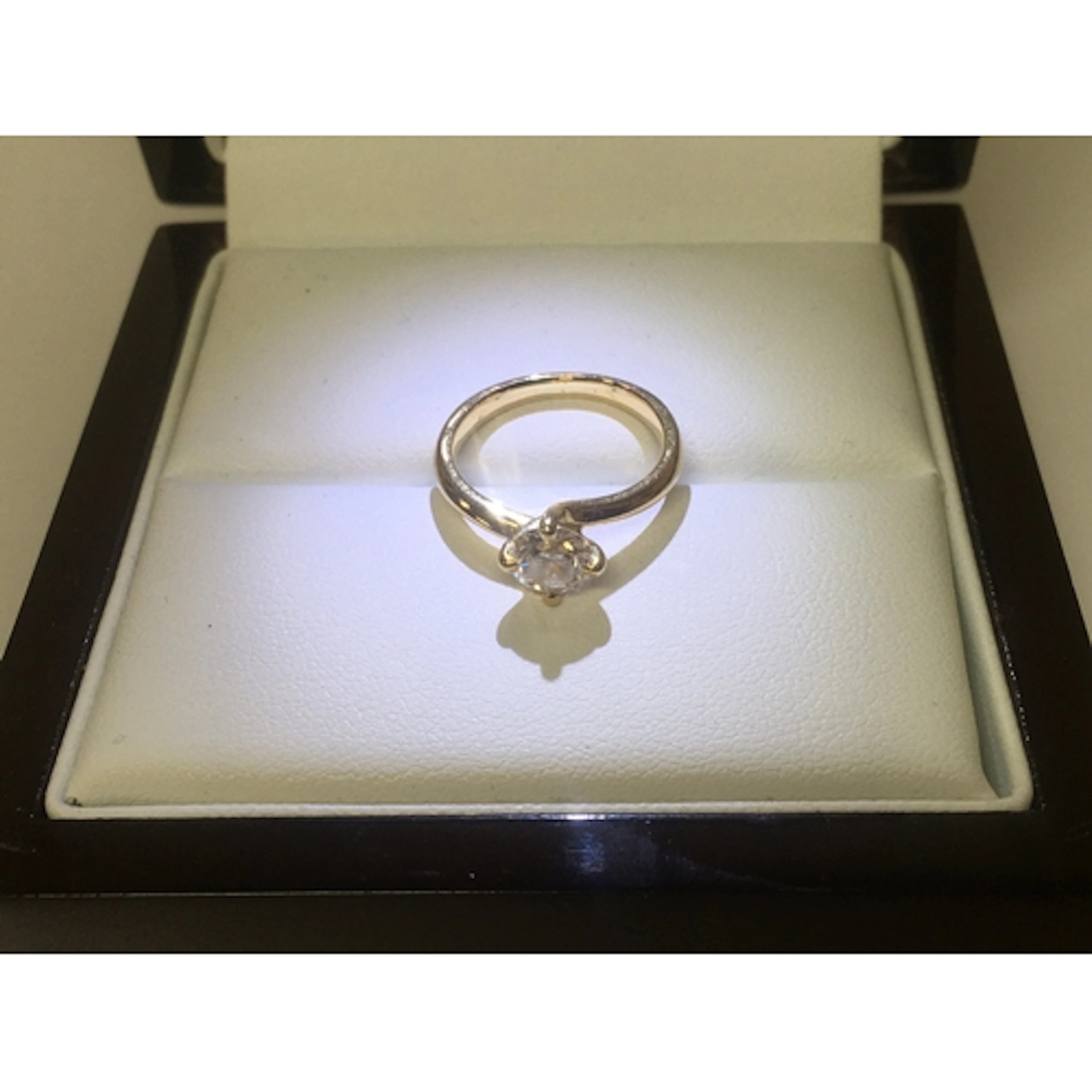 0.80 ct Diamond Ring 18 ct Yellow Gold, Size I . With proof ...
