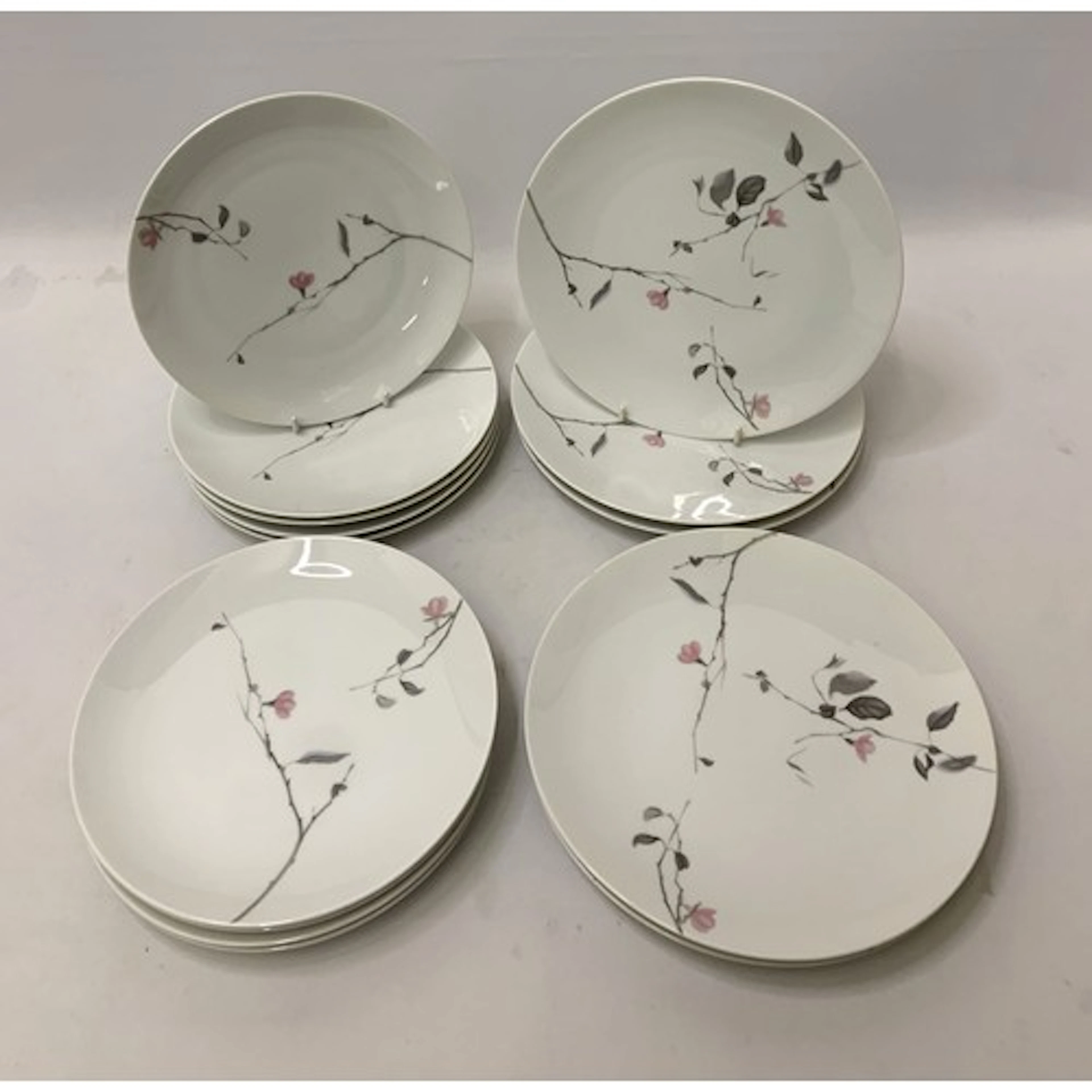 Continental China Designed by Raymond Loewy Germany Quince D...