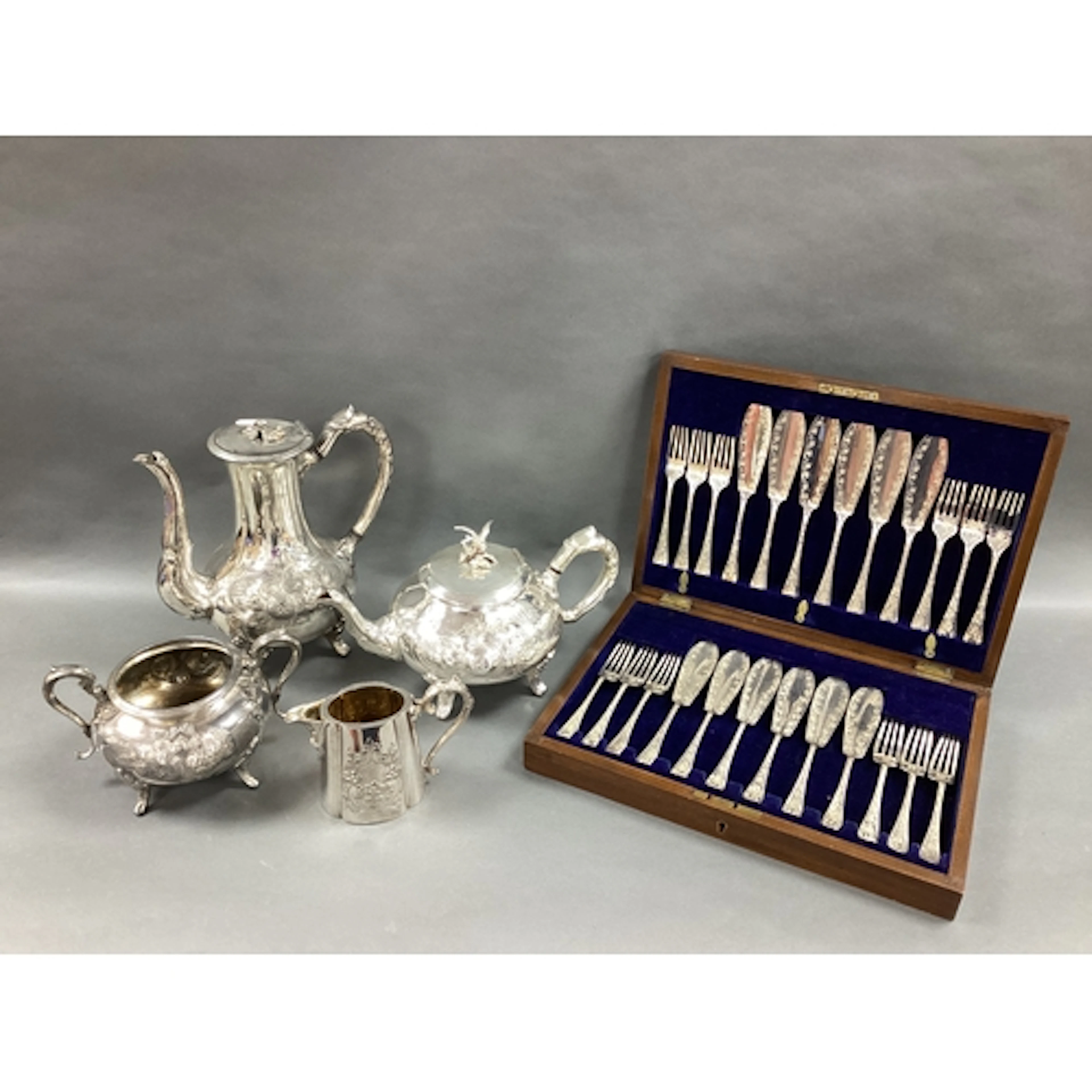 Decorative Twelve Setting Canteen of Plated Fish Knives and ...