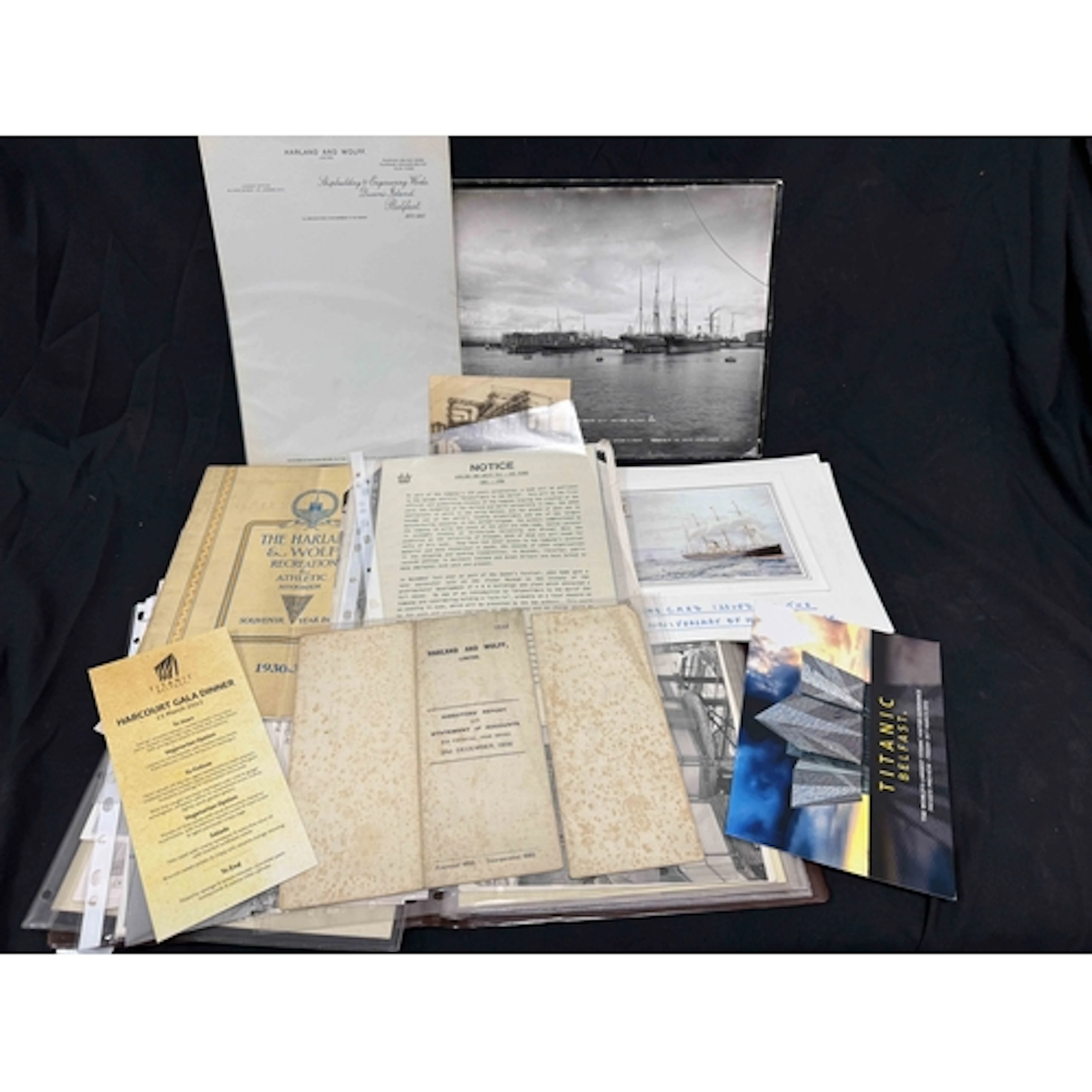 R.M.S. Titanic: R.M.S. Titanic: Mixed collection of reprint...