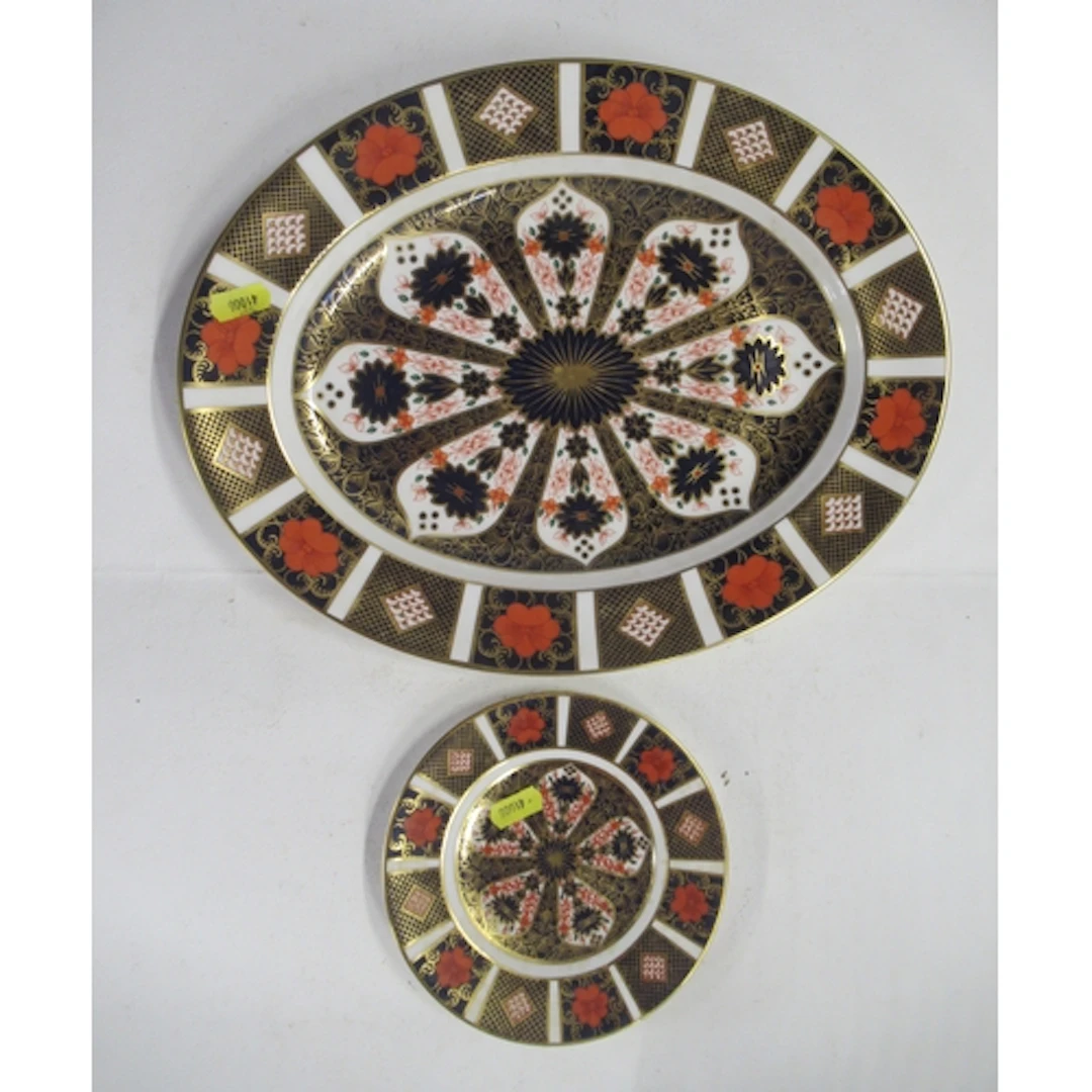 A Royal Crown Derby Imari pattern oval dish, mark crossed th...