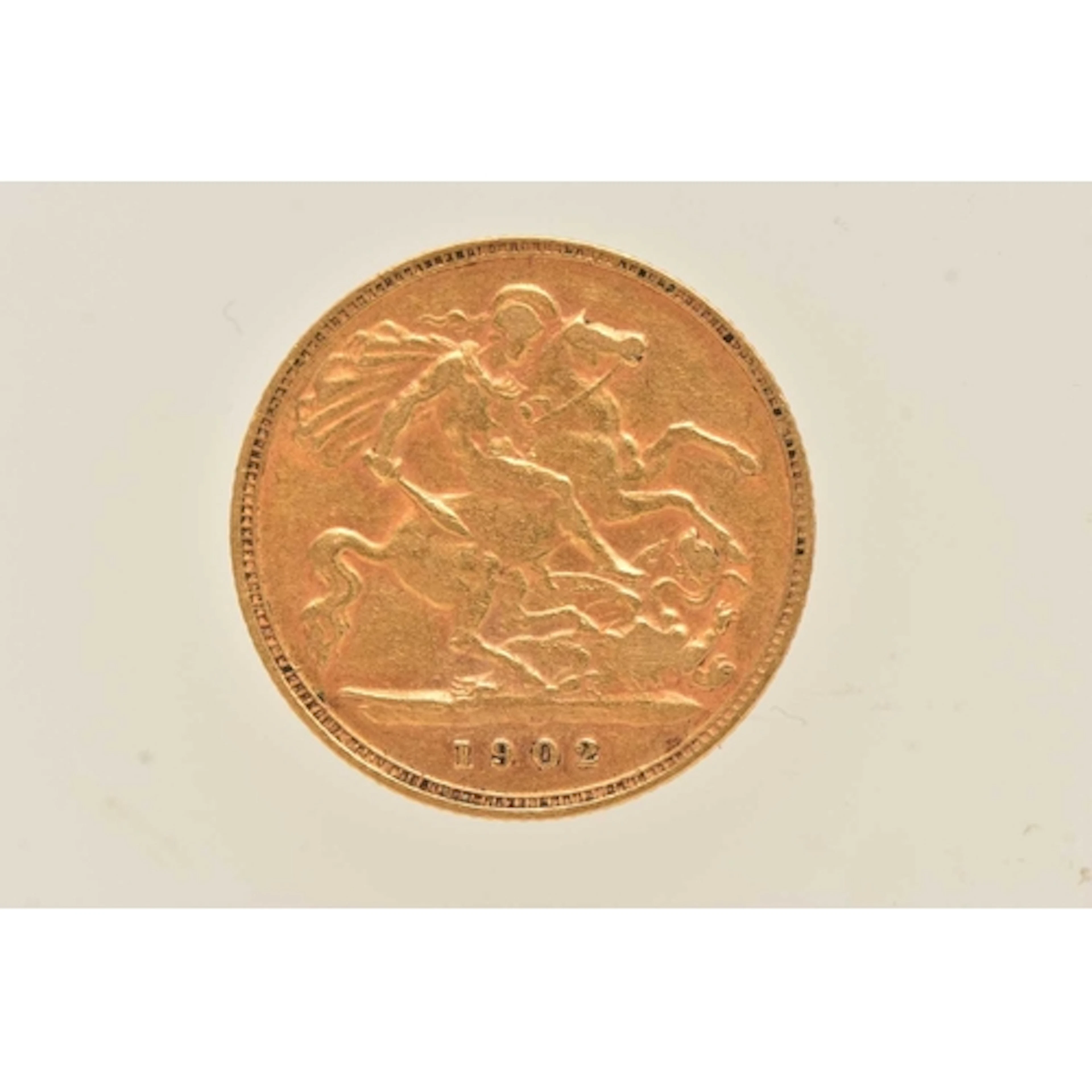 AN EDWARD VII HALF GOLD SOVEREIGN COIN, dated 1902, approxim...