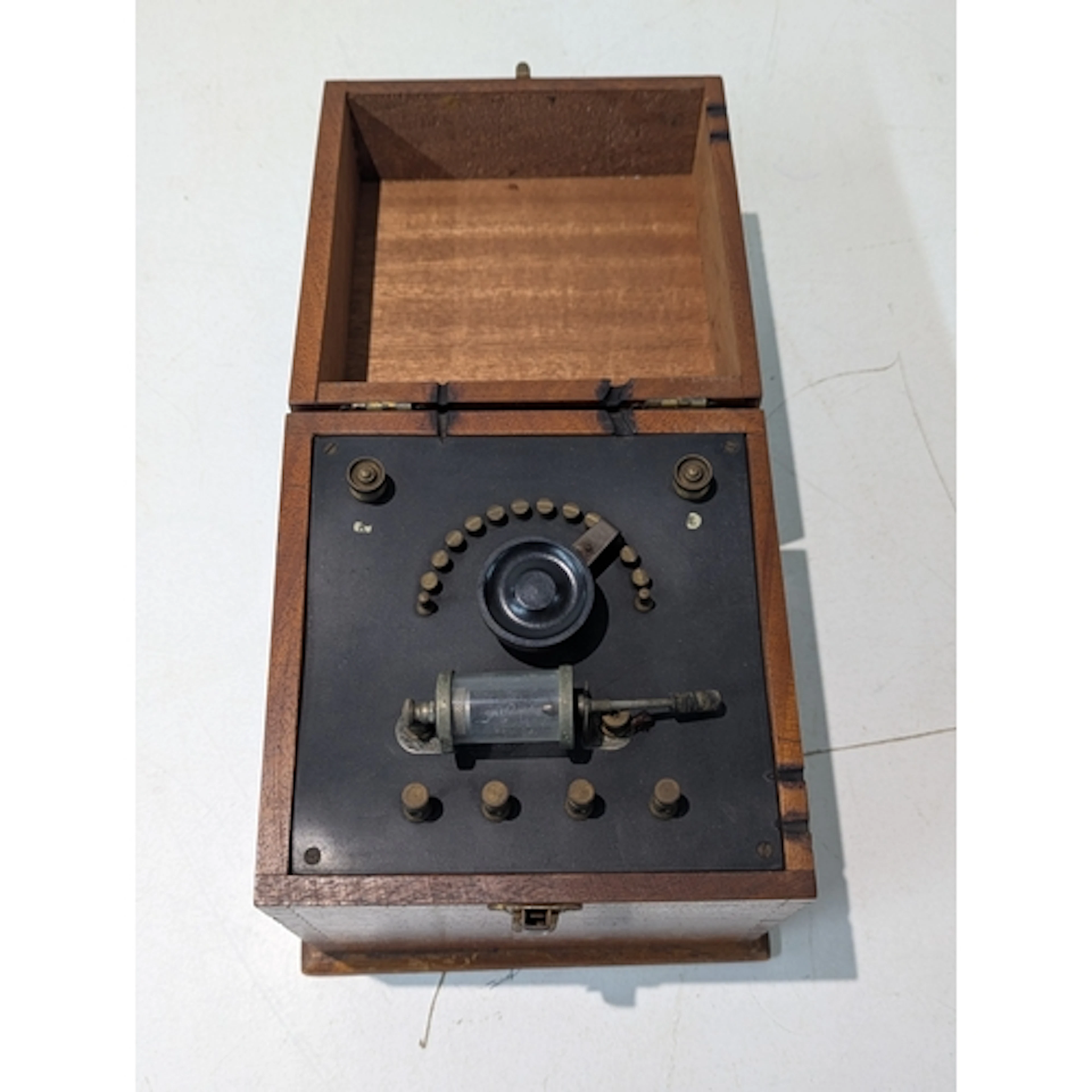 A 1920's vintage cats whisker crystal detector radio with a...