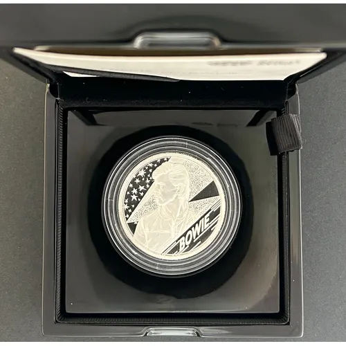 UK 2020 David Bowie £5 silver proof coin, struck in .999 fin...