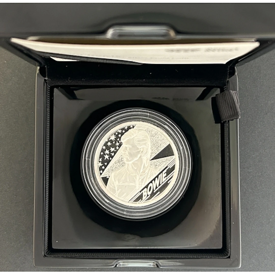 UK 2020 David Bowie £5 silver proof coin, struck in .999 fin...