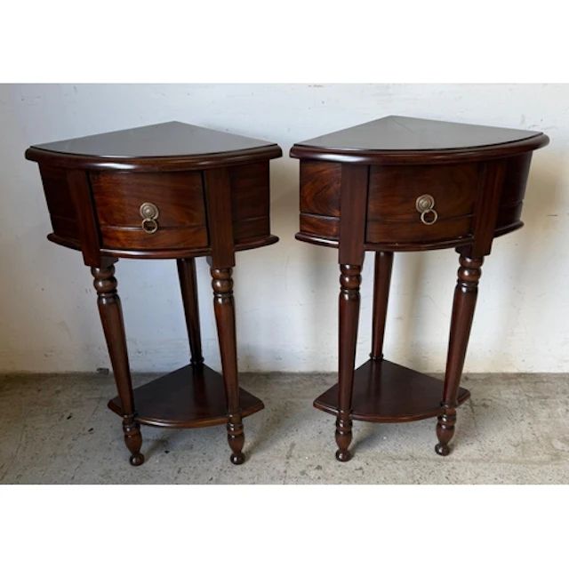 A pair of corner accent or end tables with single drawer and...