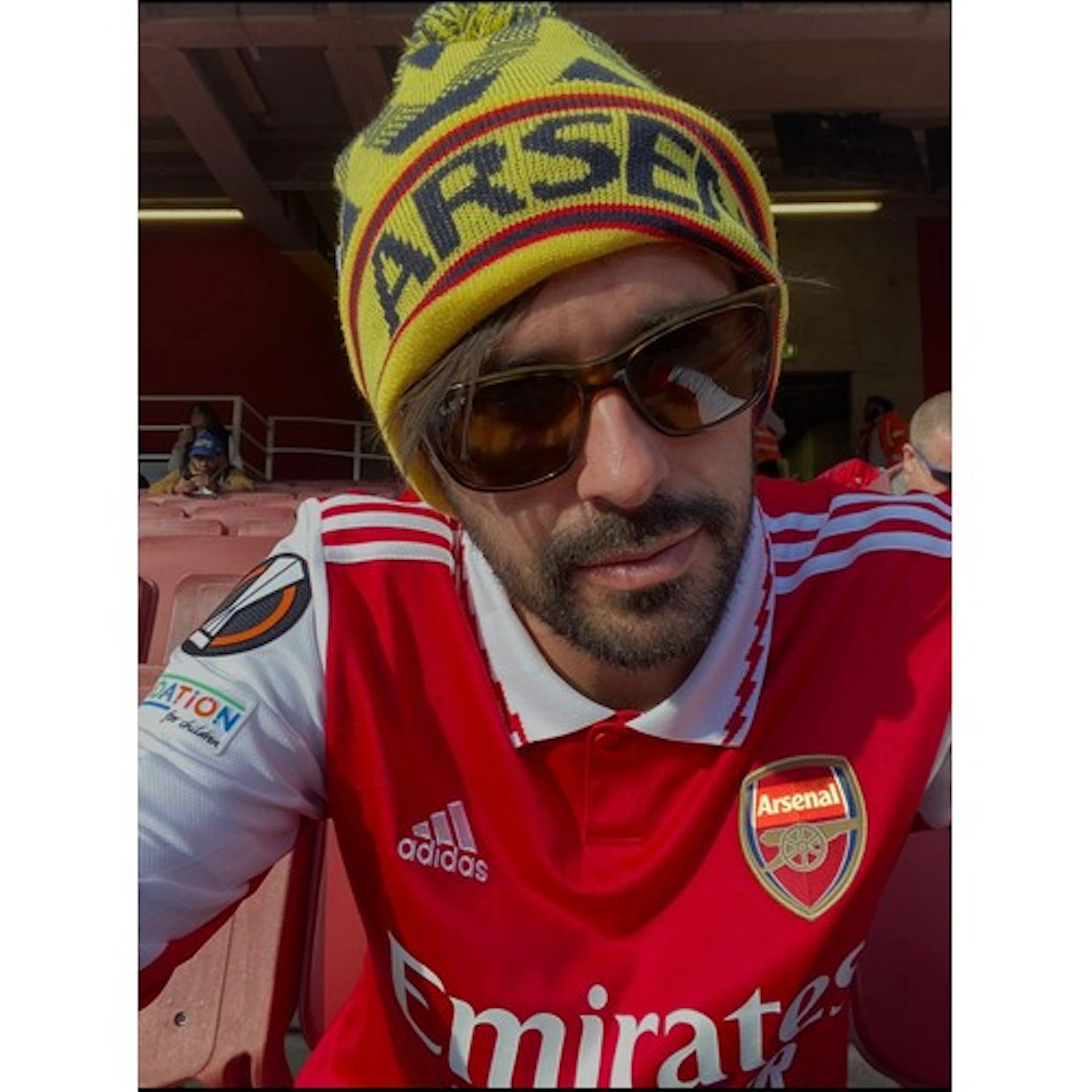 Bargain Hunt/BBC Children in Need lot: Calling Arsenal fan...