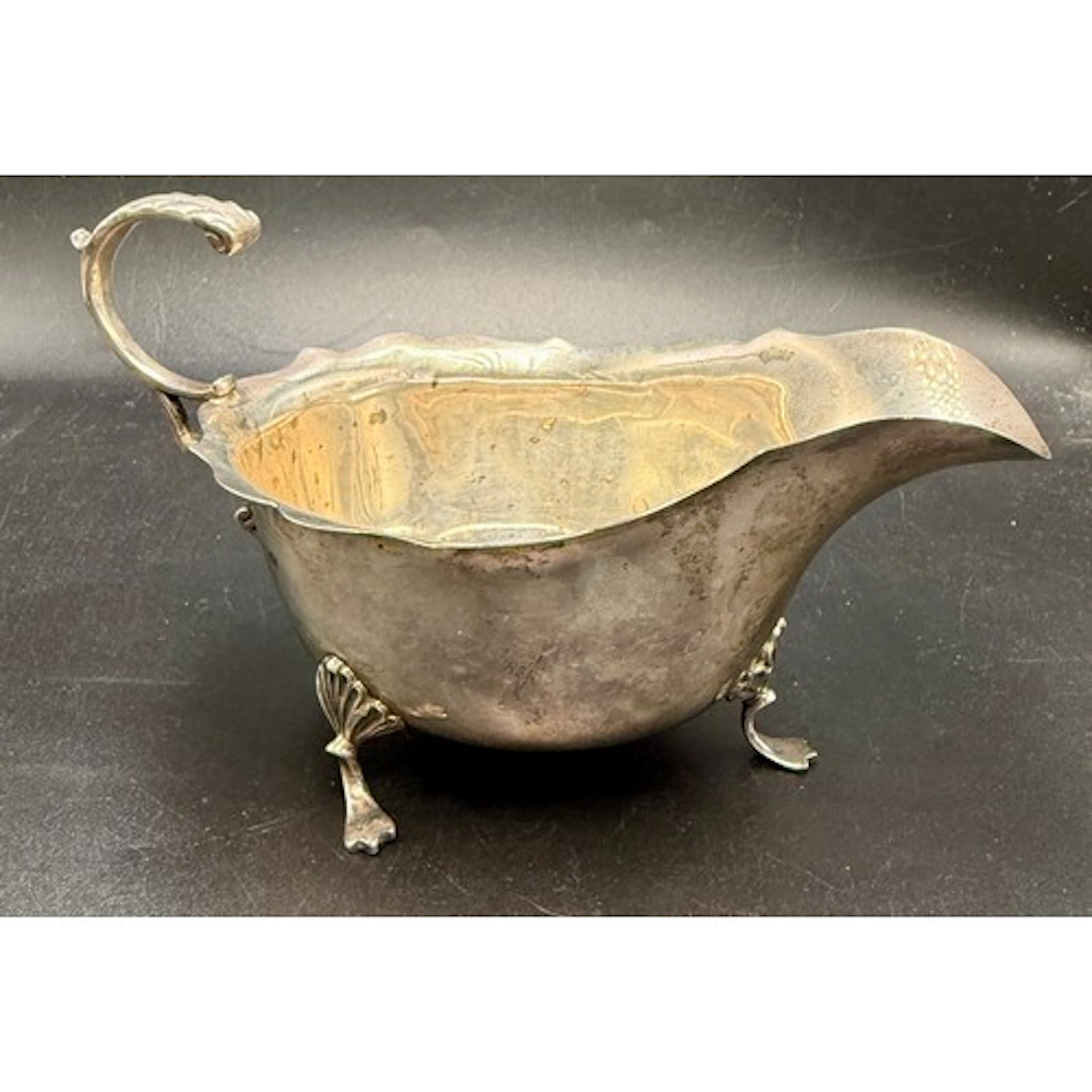 Silver sauce boat, Birmingham 1906, maker William Hutton & S...