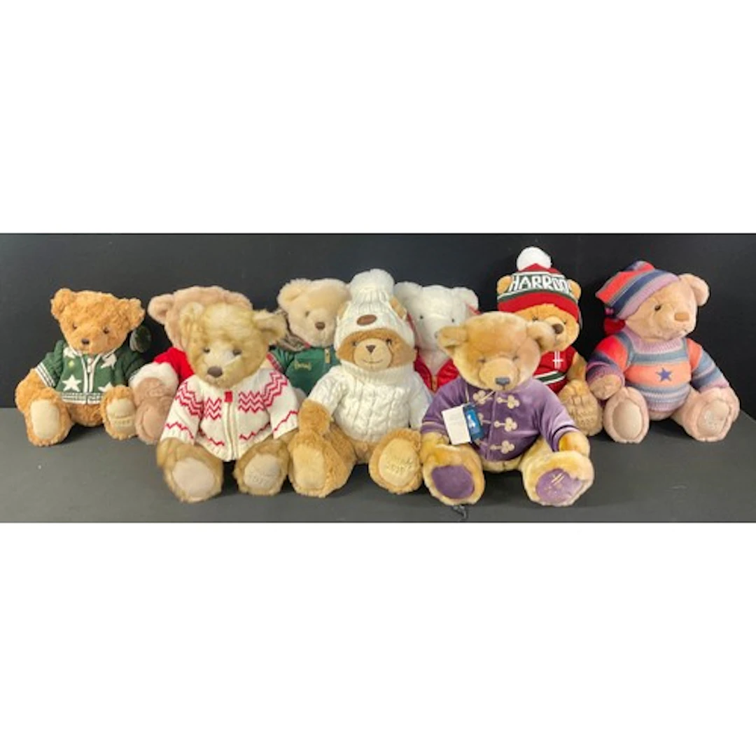 Harrod's Bears - A quantity of Harrod's bears, to include 20...