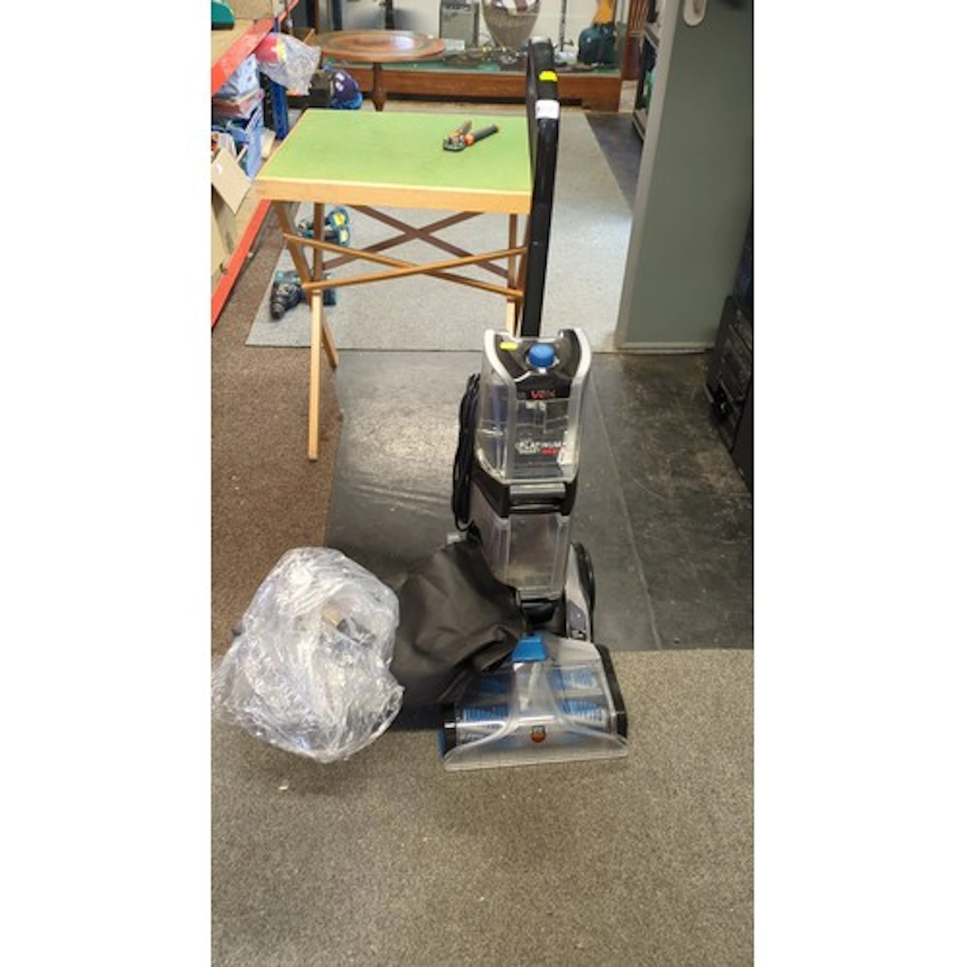 Vax Platinum SmartWash carpet cleaner, model CDCW-SWXS, 1200...