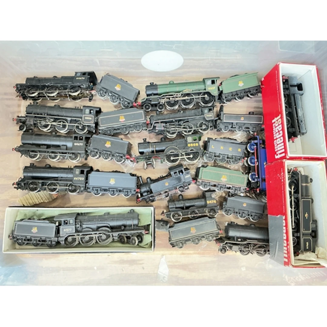 A Collection Of Built 00 Gauge Diecast Model Locomotives. No...