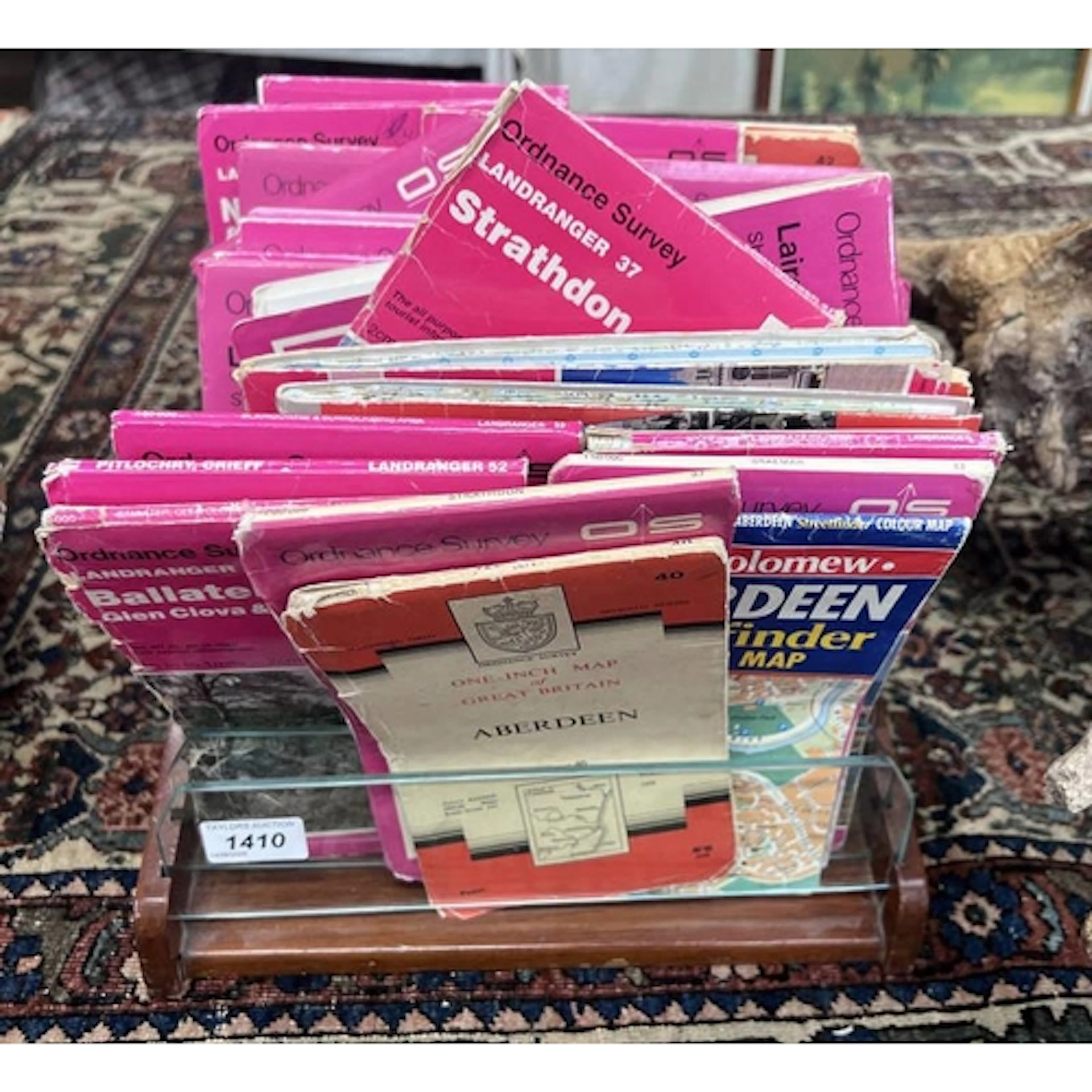 SELECTION OF OS MAPS TO INCLUDE ABERDEEN, BALLATER, PITLOCHR...