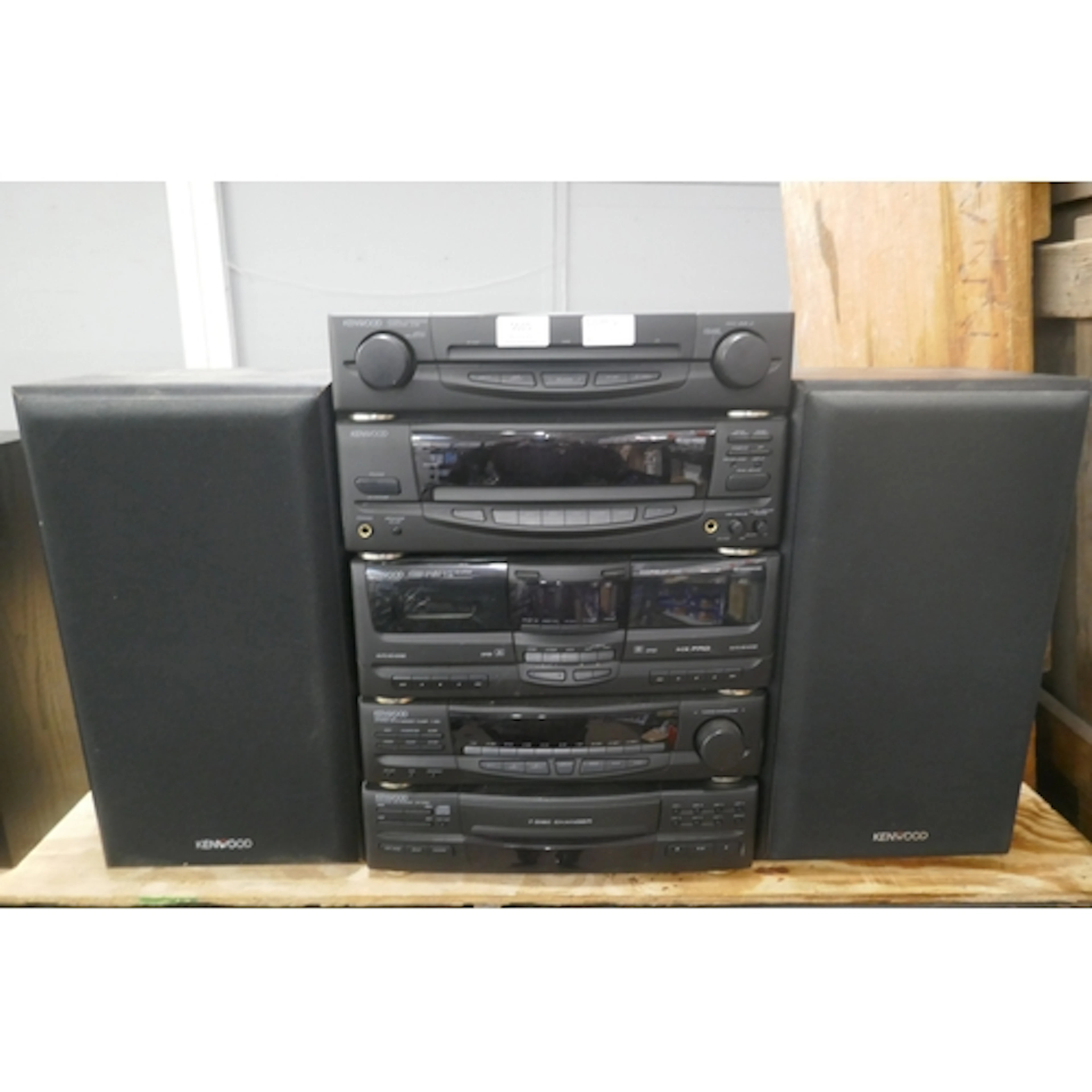 A quantity of Kenwood stereo equipment including an A-58 int...