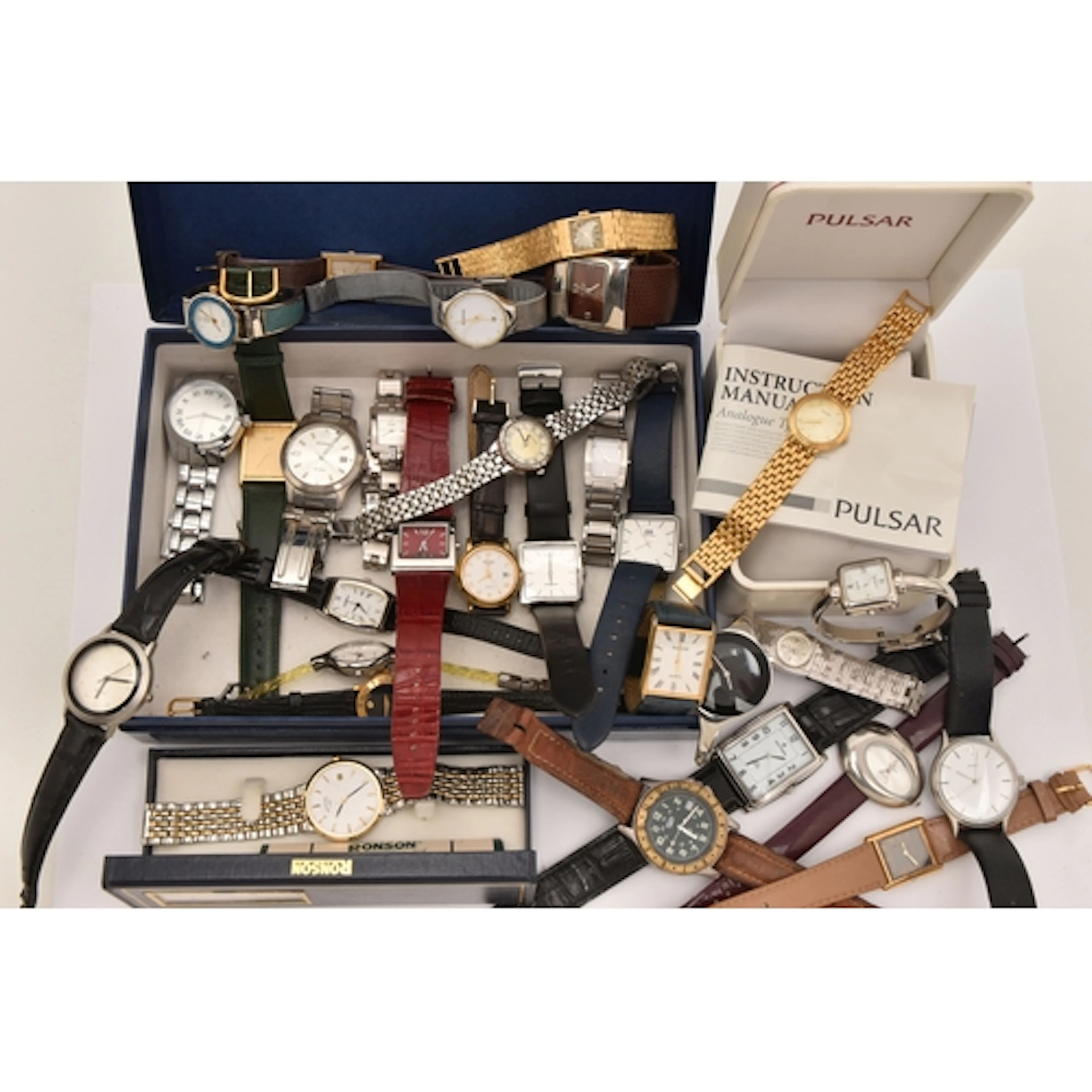 AN ASSORTMENT OF WRISTWATCHES, variety of ladies and gents ...