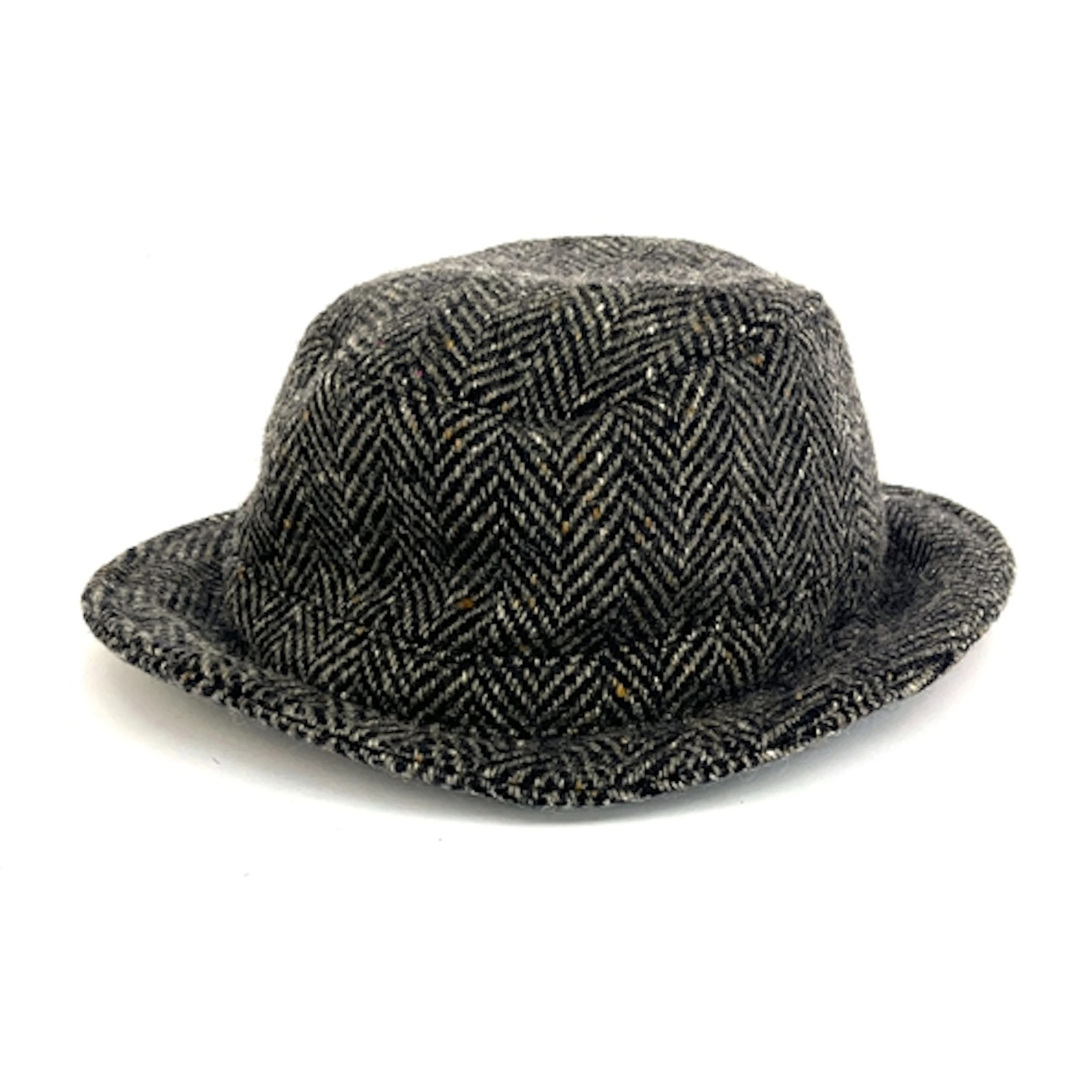 A Bates of 73 Jermyn Street tweed hat