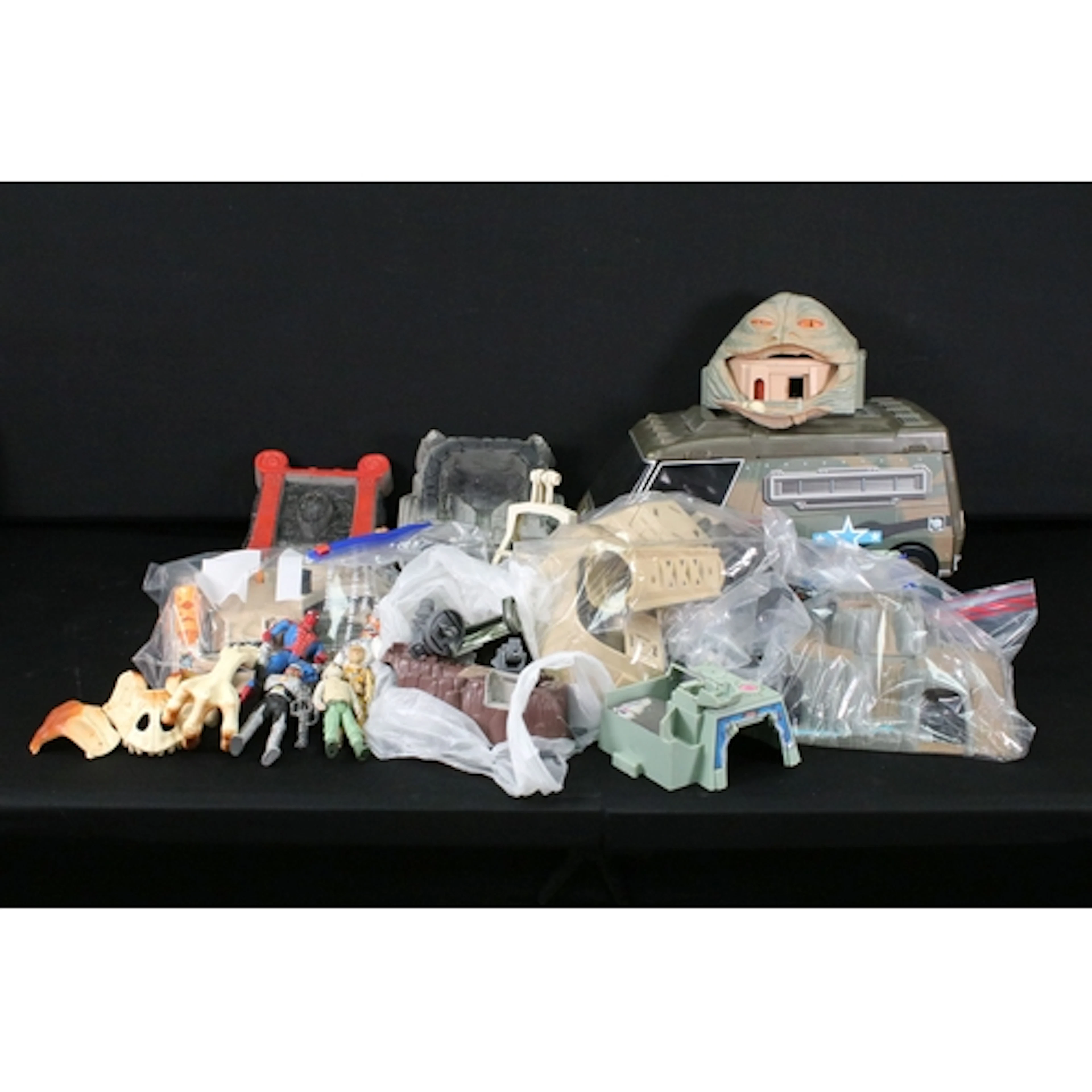 Collection of circa 1980s/90s toys to include Mattel Masters...
