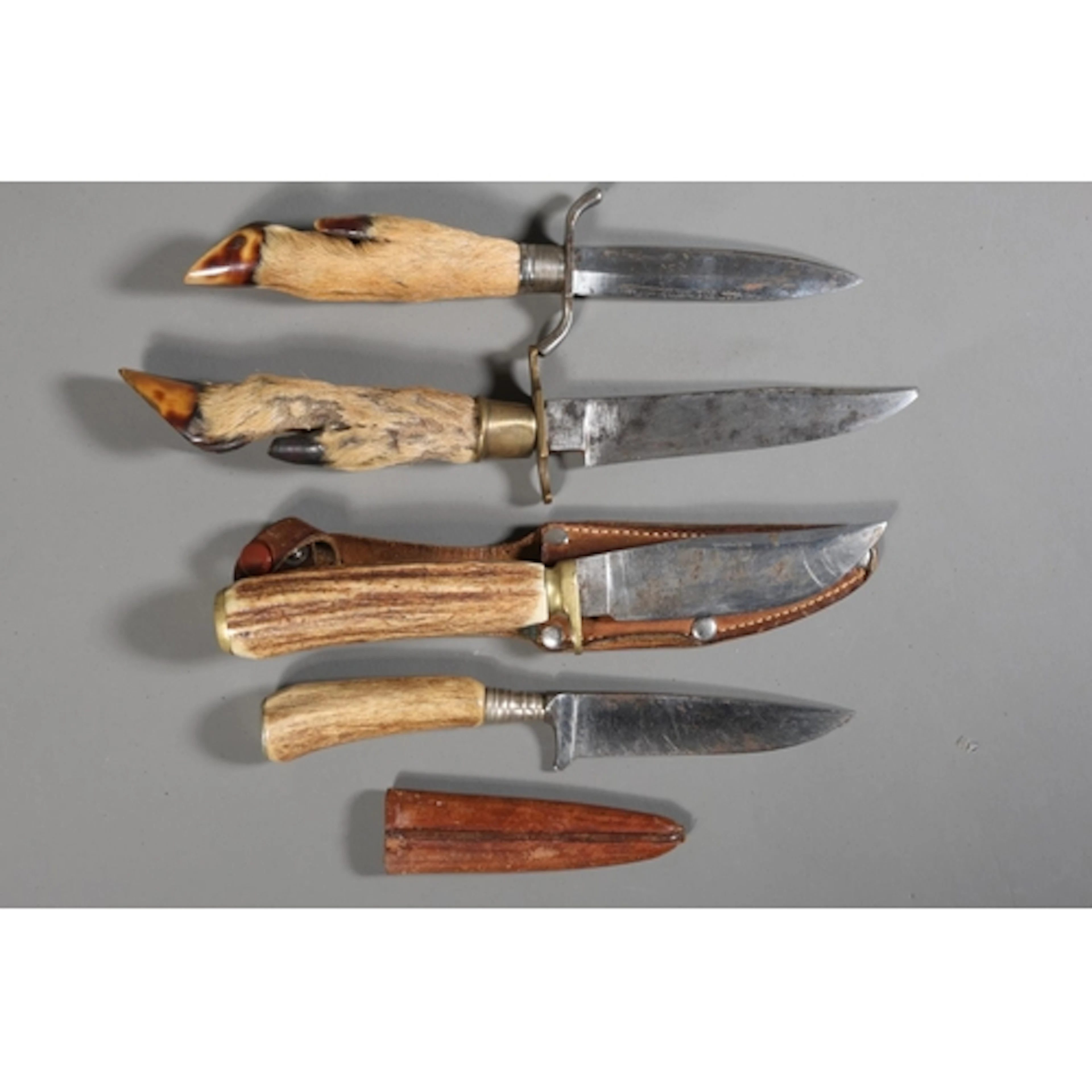 Early 20th century deer foot handled hunting knife, the blad...