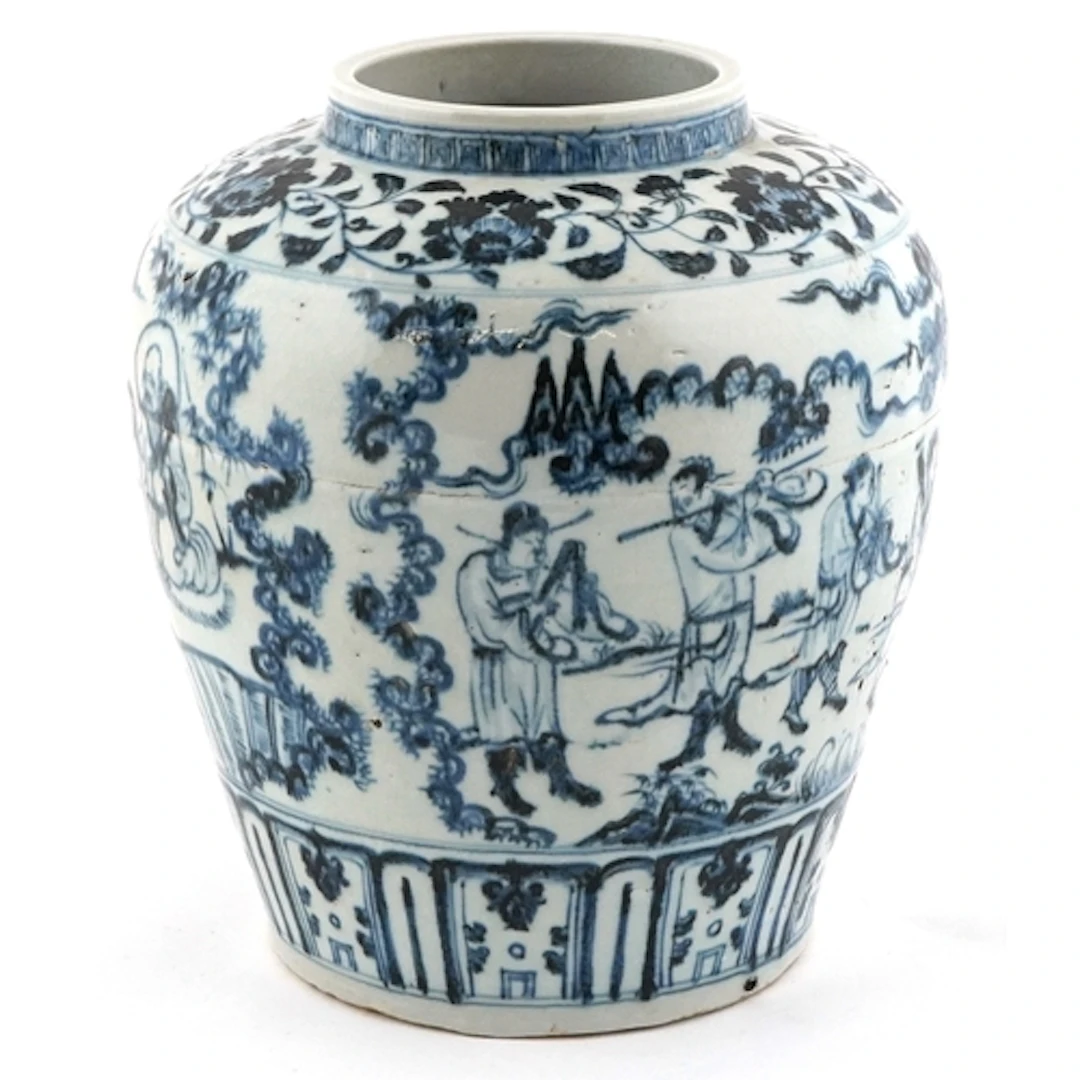 Large Chinese porcelain blue and white vase hand painted wit...