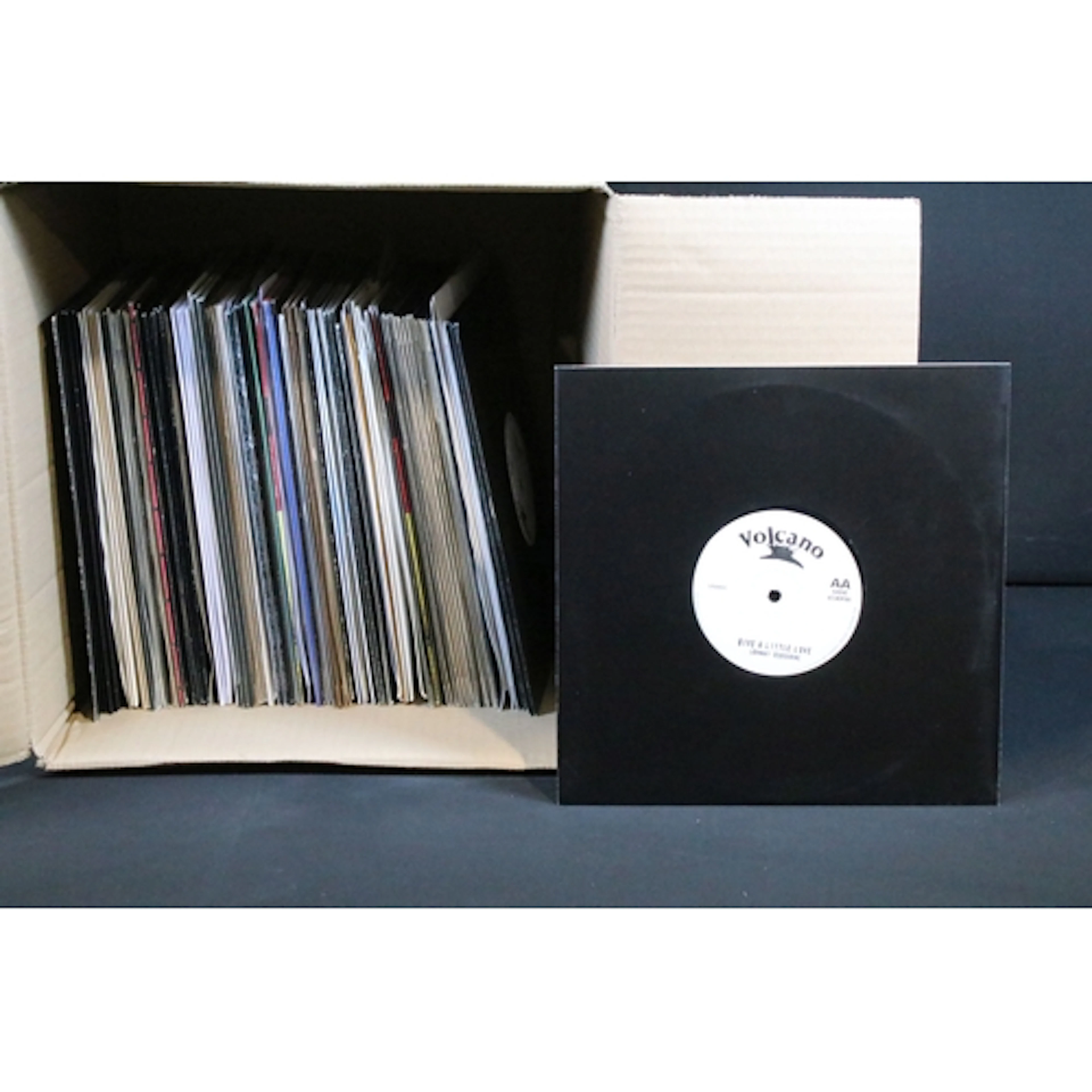 Vinyl - Over 70 Reggae / Roots / Dub 10" featuring ltd editi...