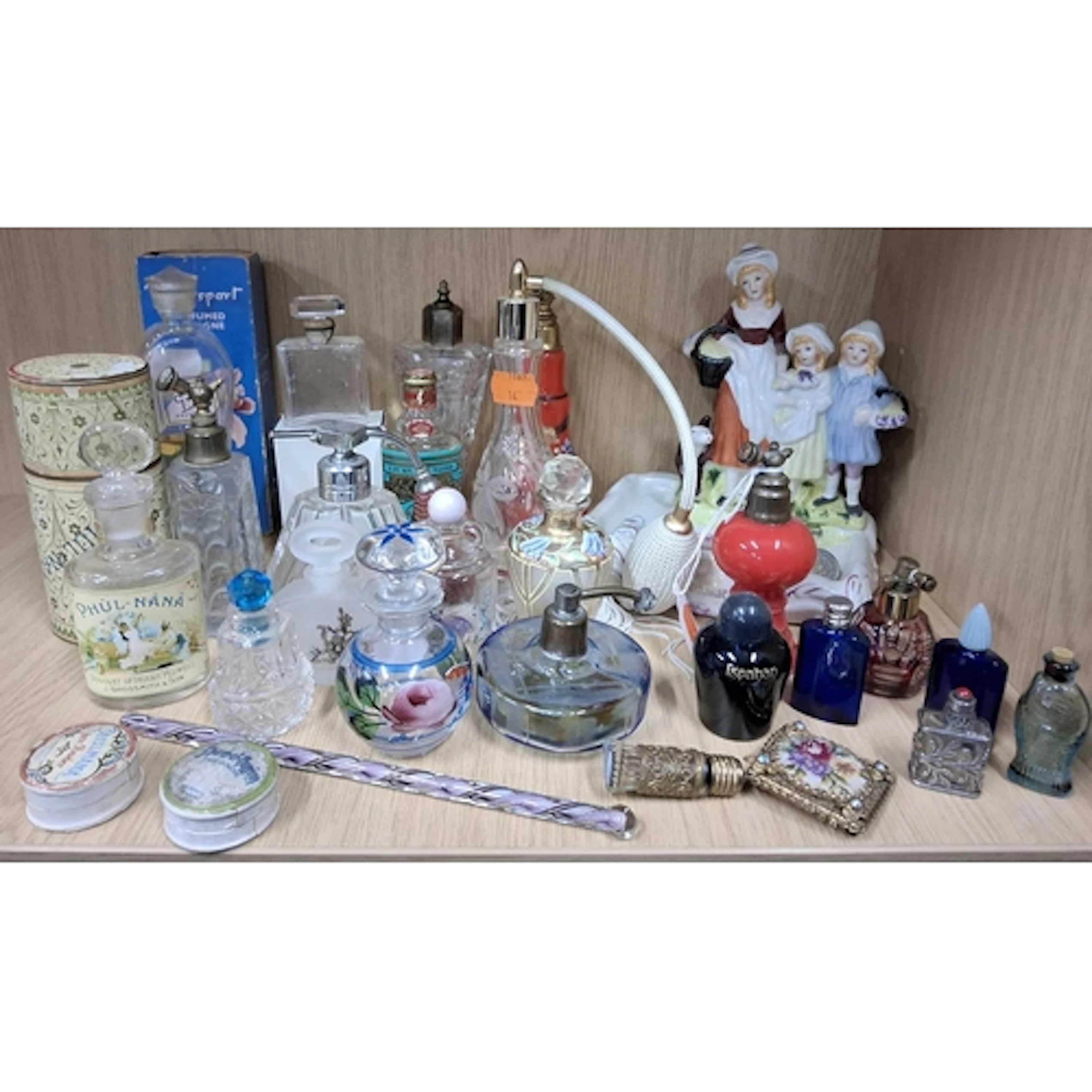 A GROUP OF SCENT BOTTLES AND DRESSING TABLE ITEMS, to includ...