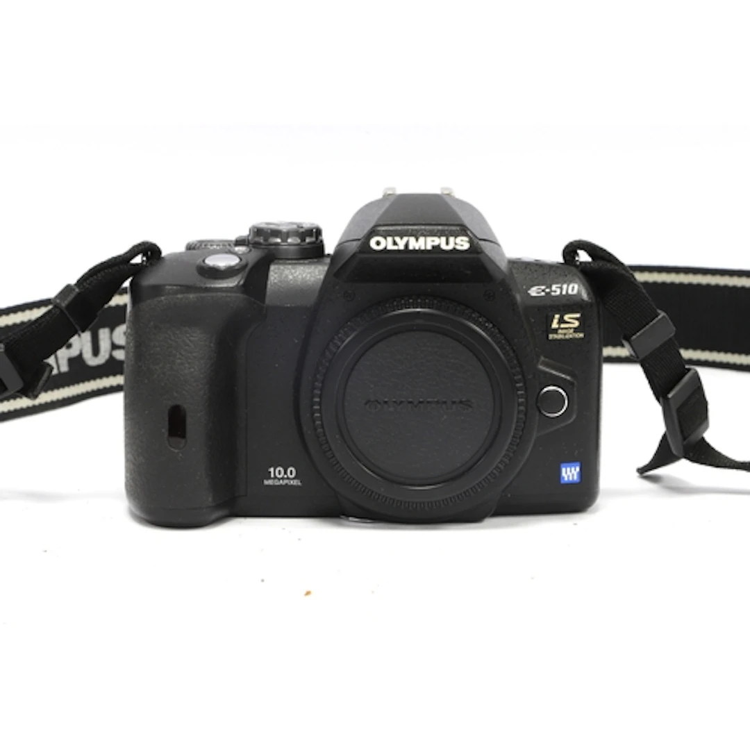 Olympus E-510 Digital Four-Thirds Camera Body, Body cap, Oly...