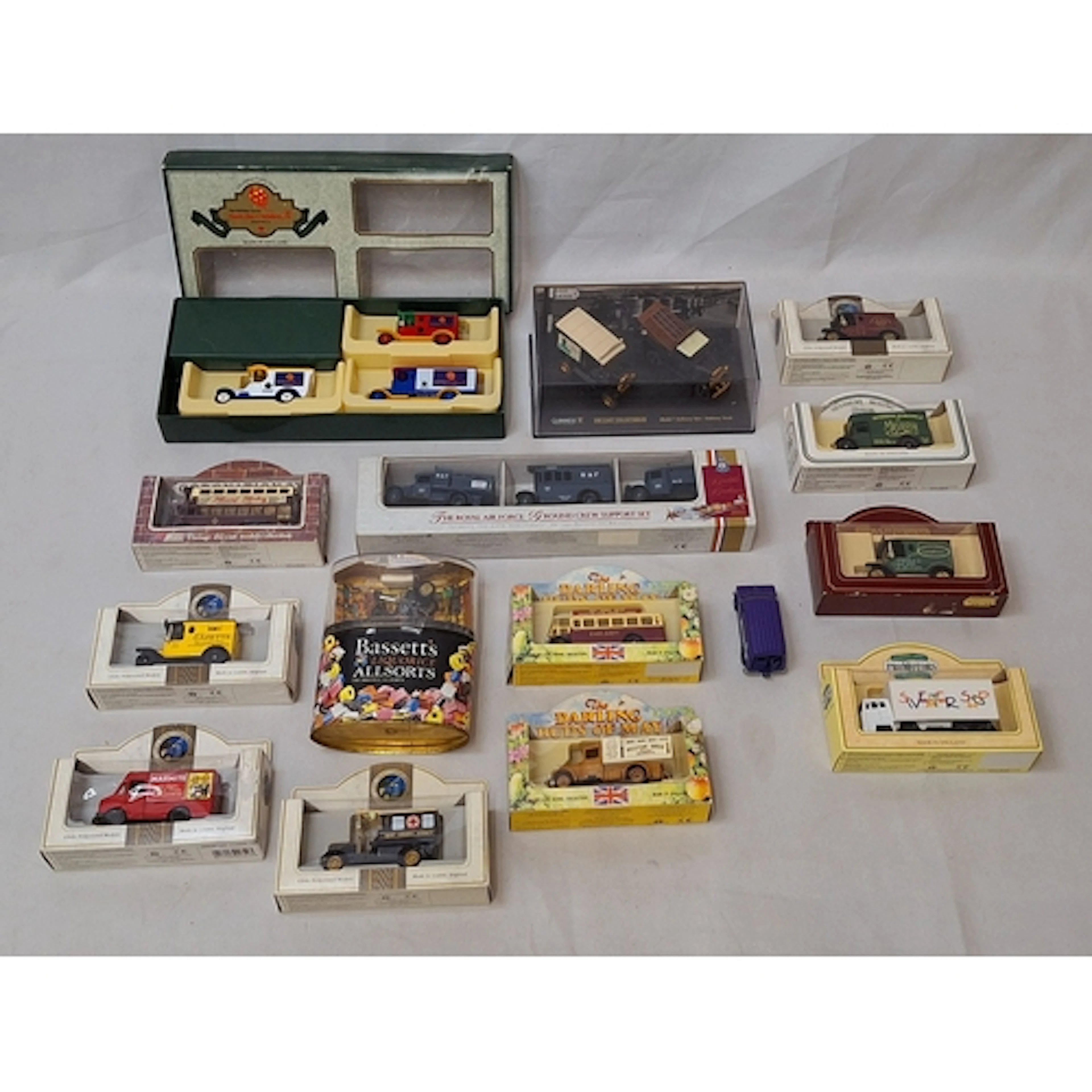 Advertising Die Cast Model Vehicles incl. Bassets Liquorice ...