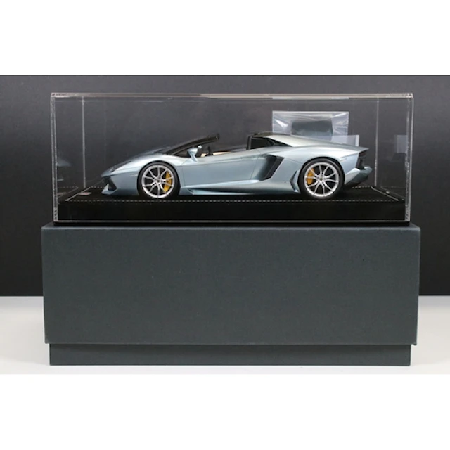 Boxed MR Collection Models 1/18 Lamborghini Aventador LP700-...