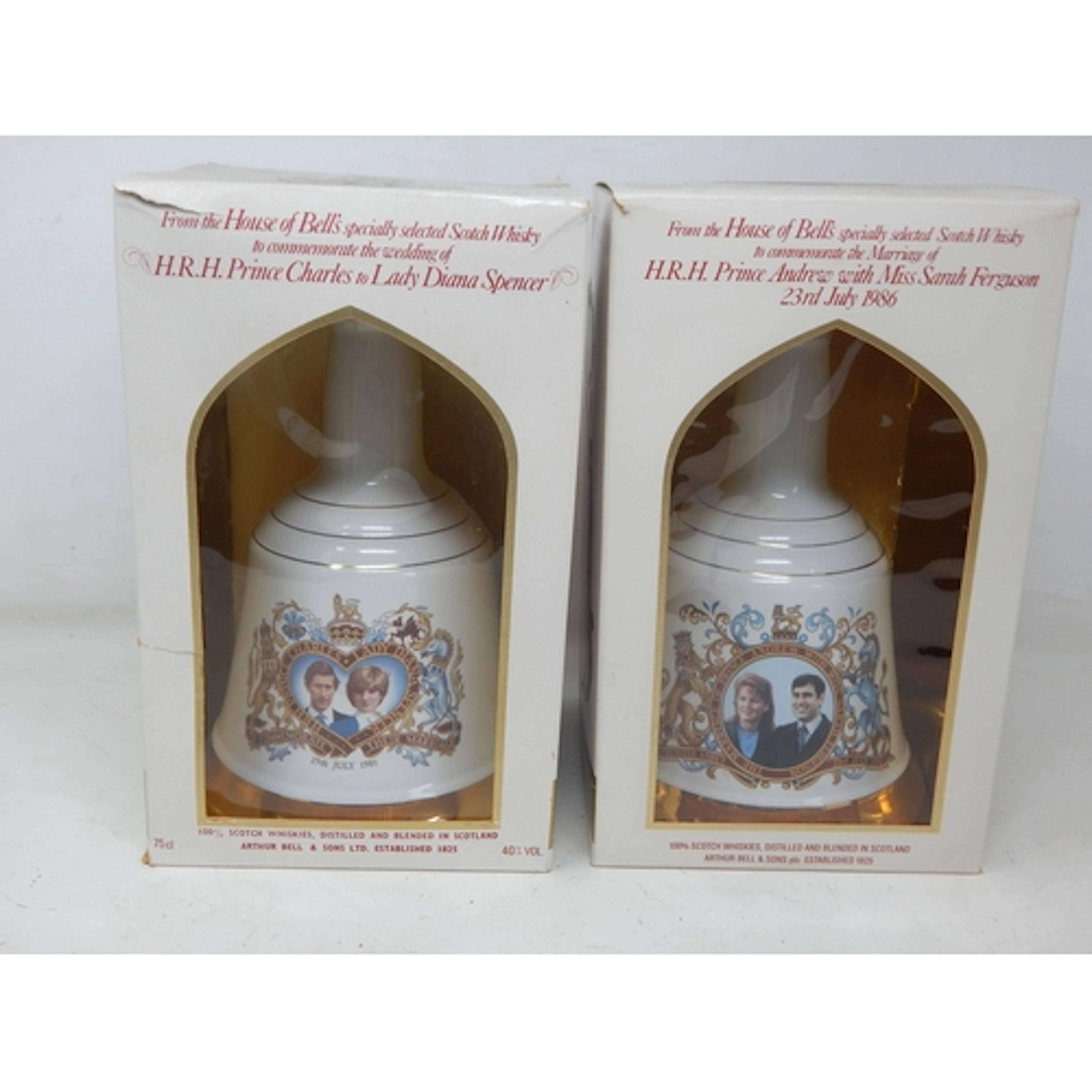 Bell's Old Scotch Whisky Commemorating The Weddings of Princ...
