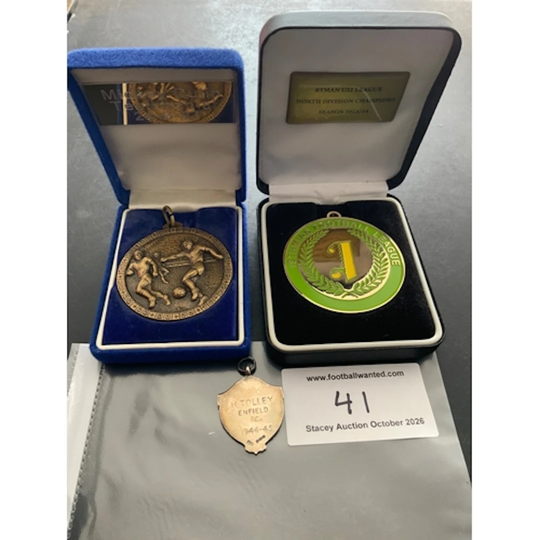Enfield Football Medals: 1944/45 silver medal with hallmark ...