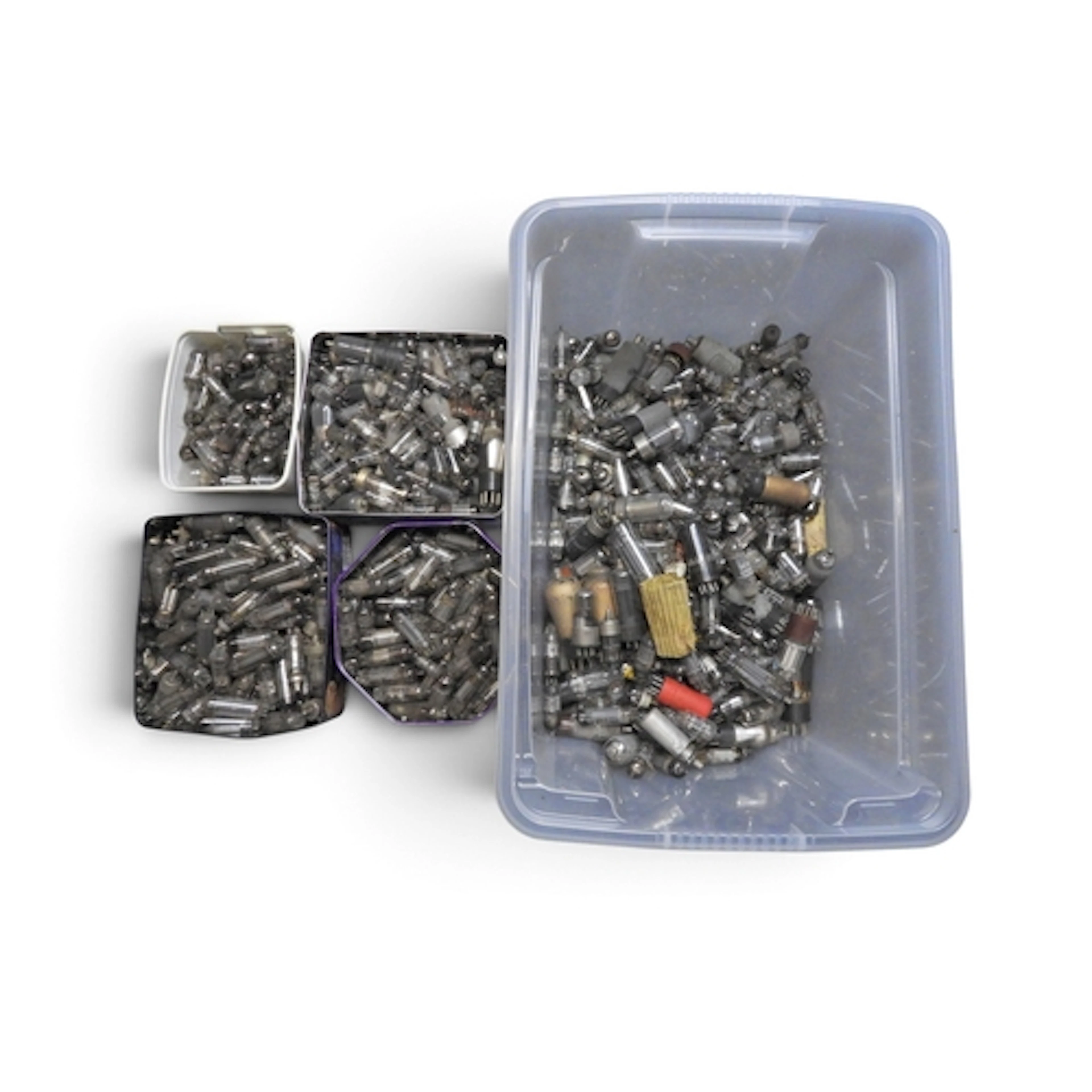 Radio Valves - A Large collection of mixed radio valves to i...