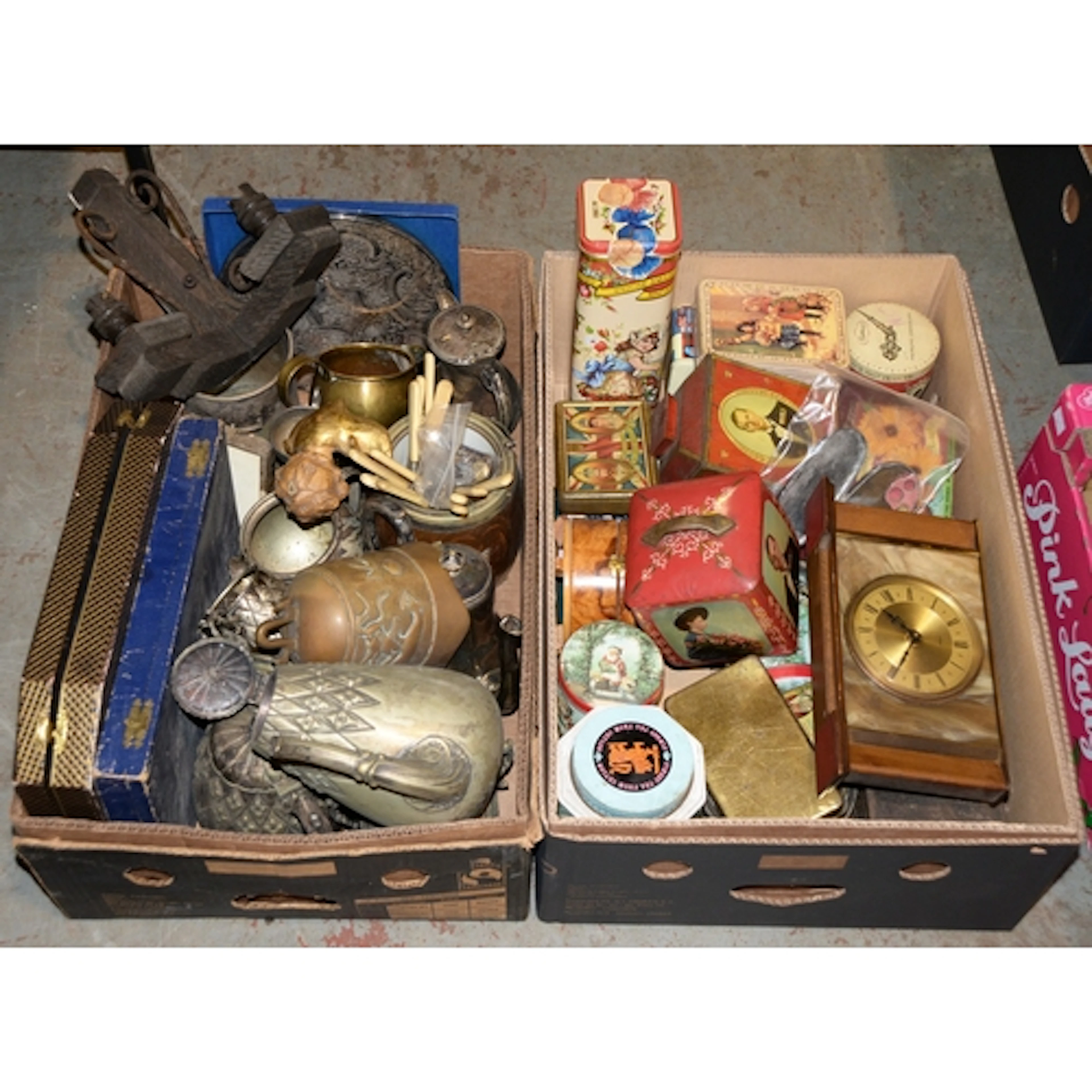 Miscellaneous bygones, to include confectionary tins, early ...