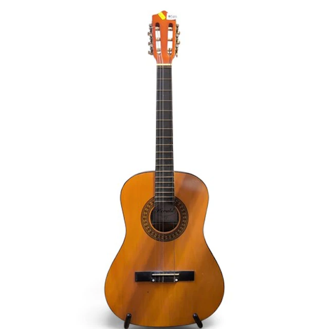 Herald classical guitar, model HL34, with natural-finish sou...