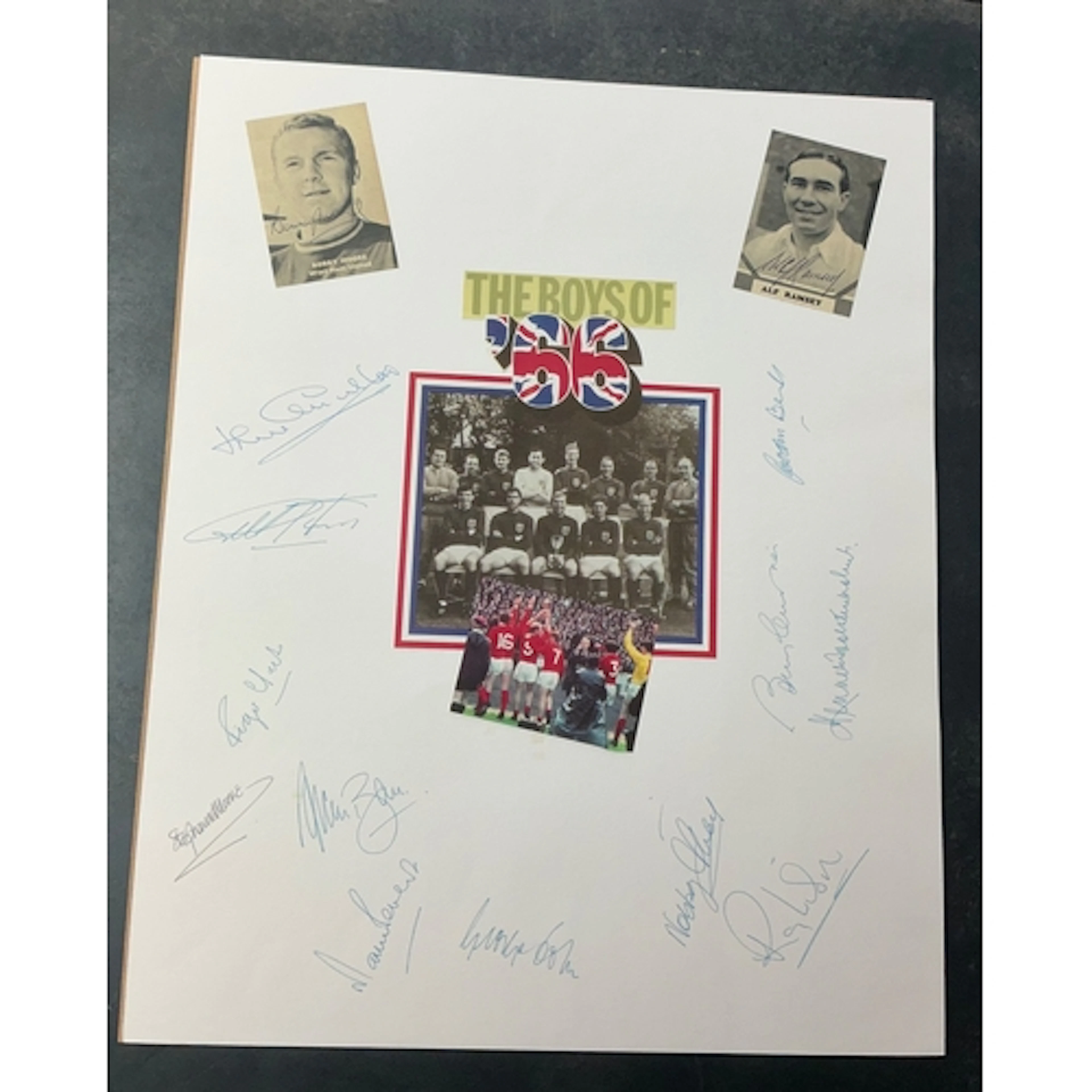 England 1966 World Cup Signed Framed Football Display: Large...