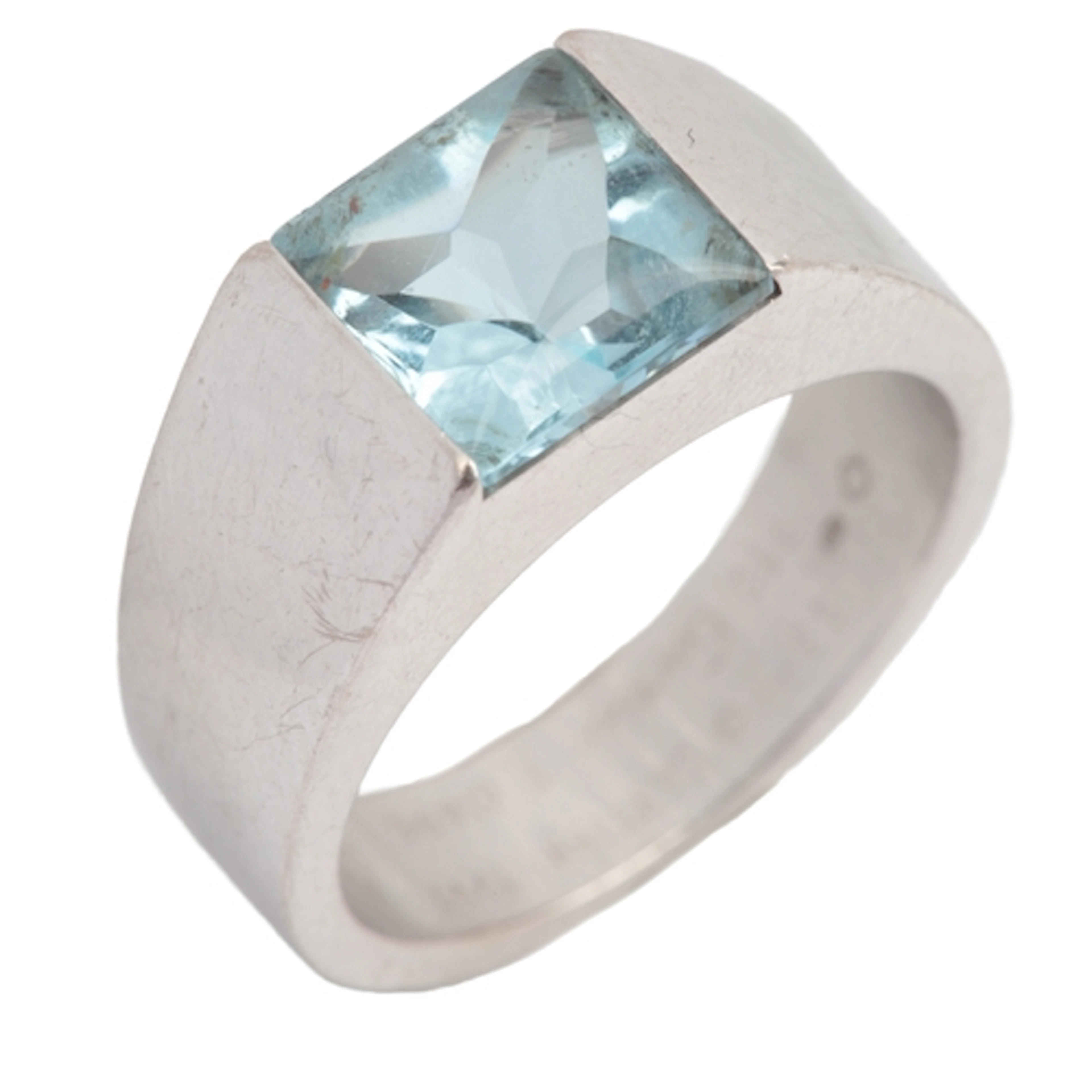 Cartier, an aquamarine ring, circa 1997, set with a buff-top...